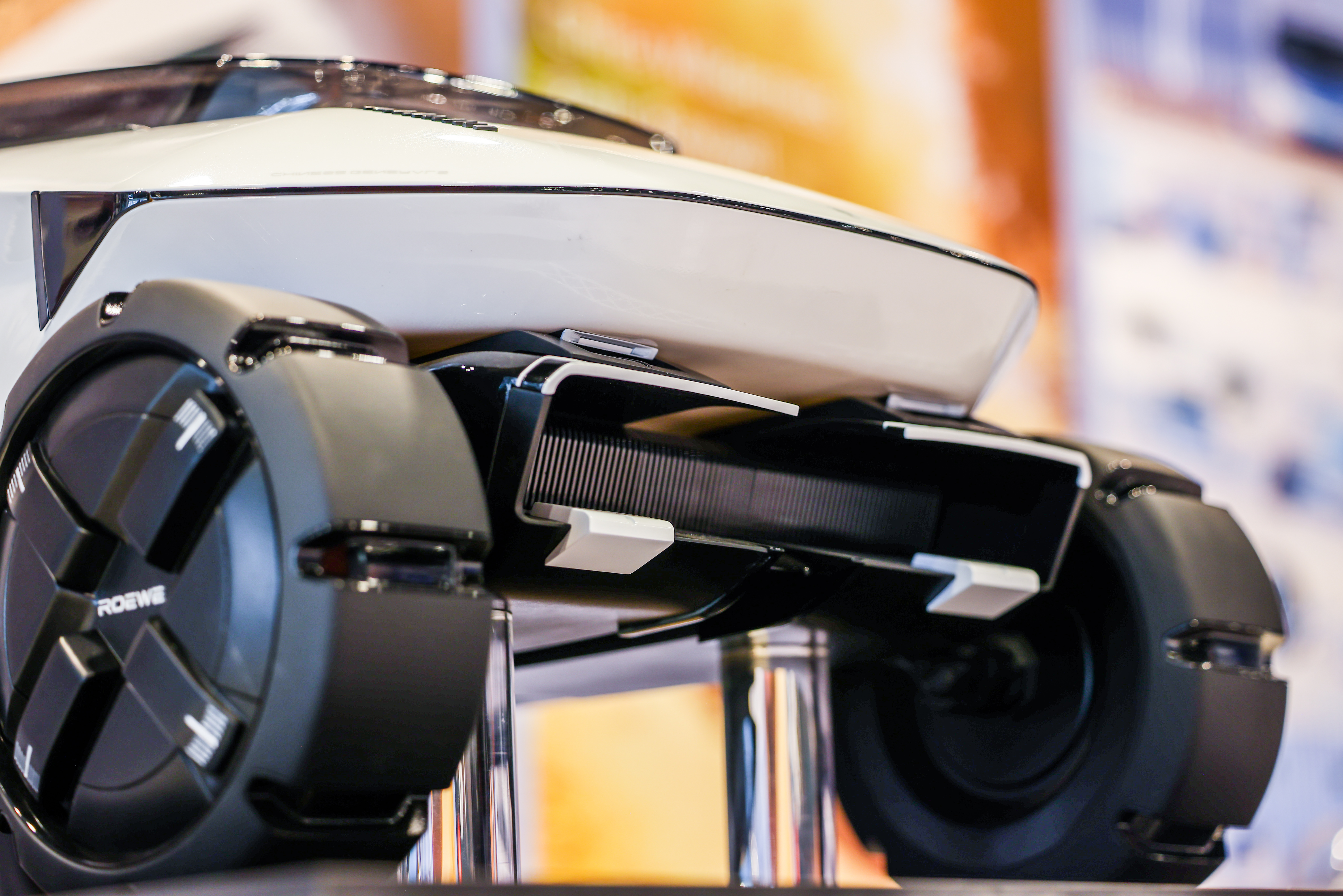 General ROEWE，Lu Xun Academy of Fine Arts，The 10th SAIC International Challenge，