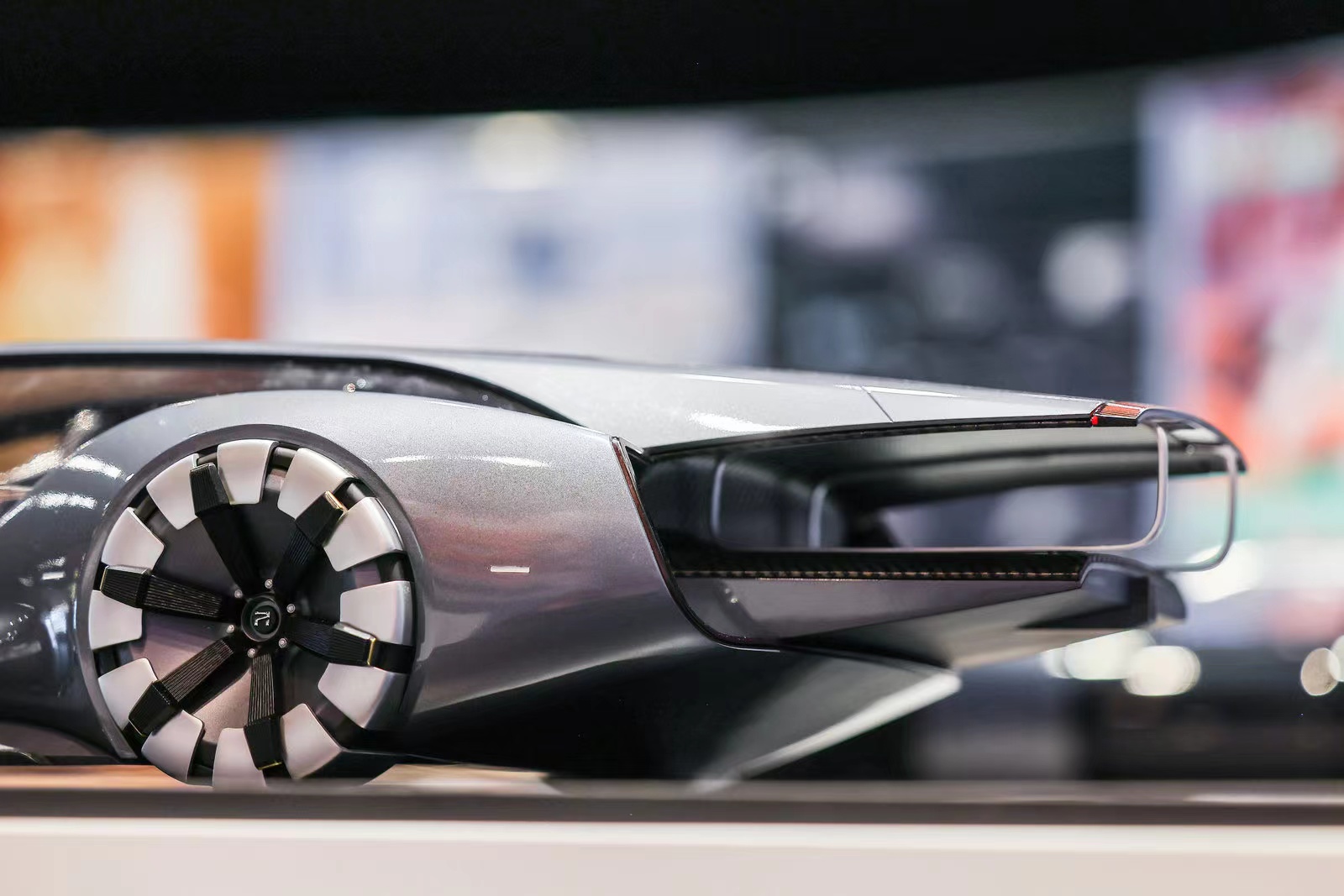 Feifan OUREA，Shanghai University，The 10th SAIC International Challenge，