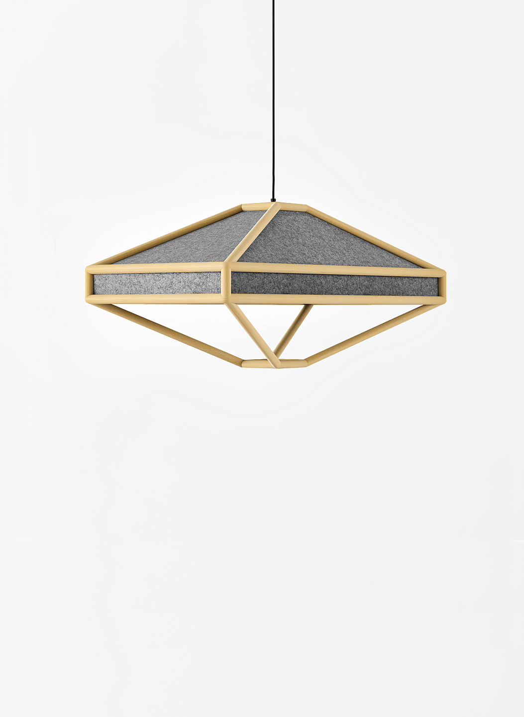 product design，woodiness，felt，FLU lamp，lamps and lanterns，