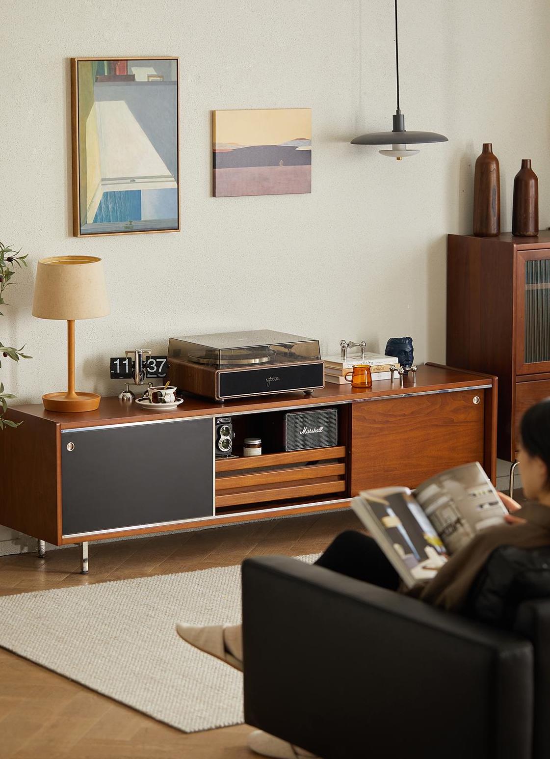 furniture design ，Original design，TV cabinet，Solid wood furniture，Retro furniture，Retro Design ，