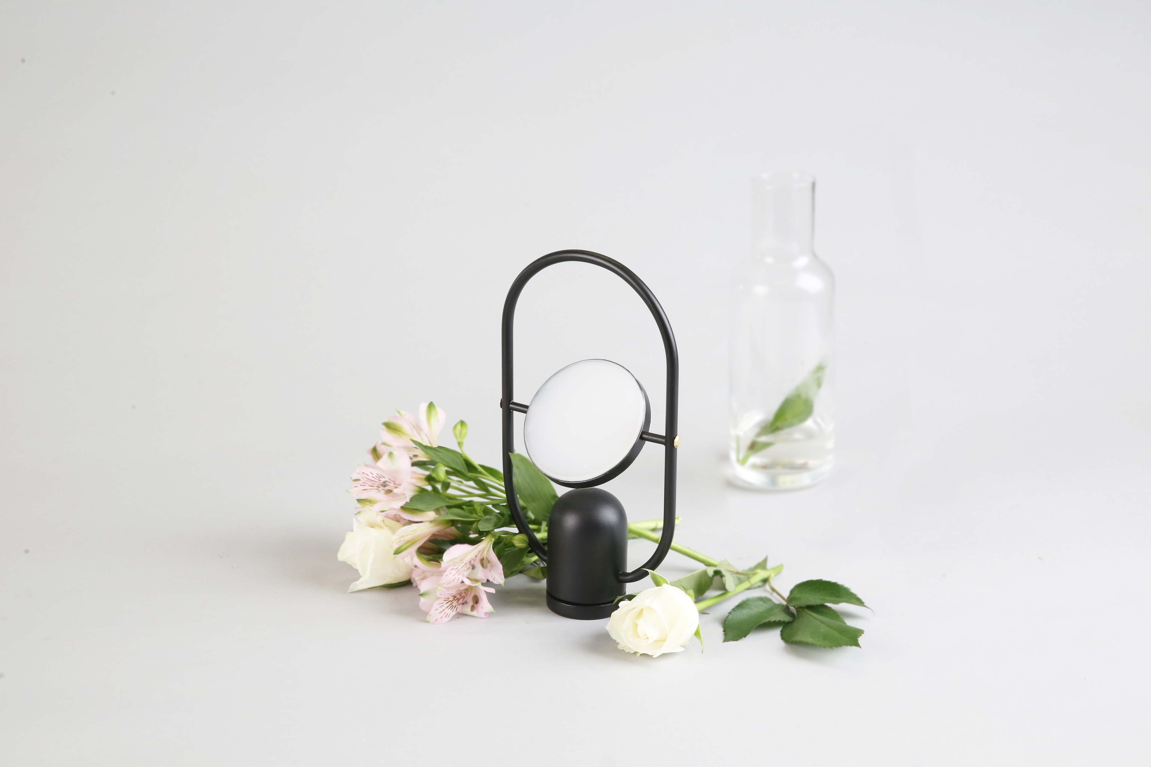 product design，black，lamps and lanterns，LO LAMP，