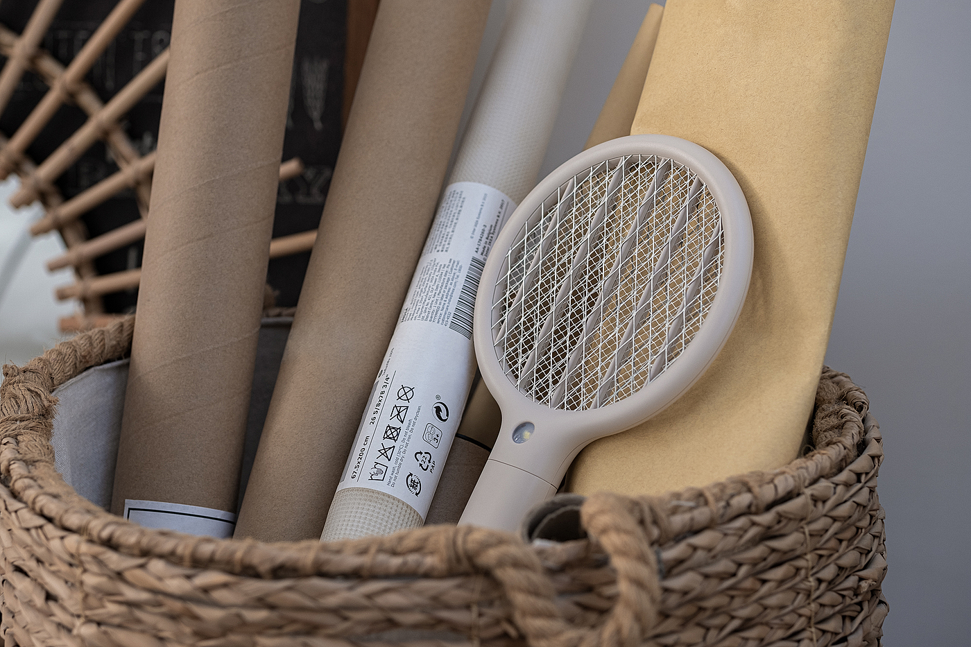 Object orientation，Electric mosquito racket，