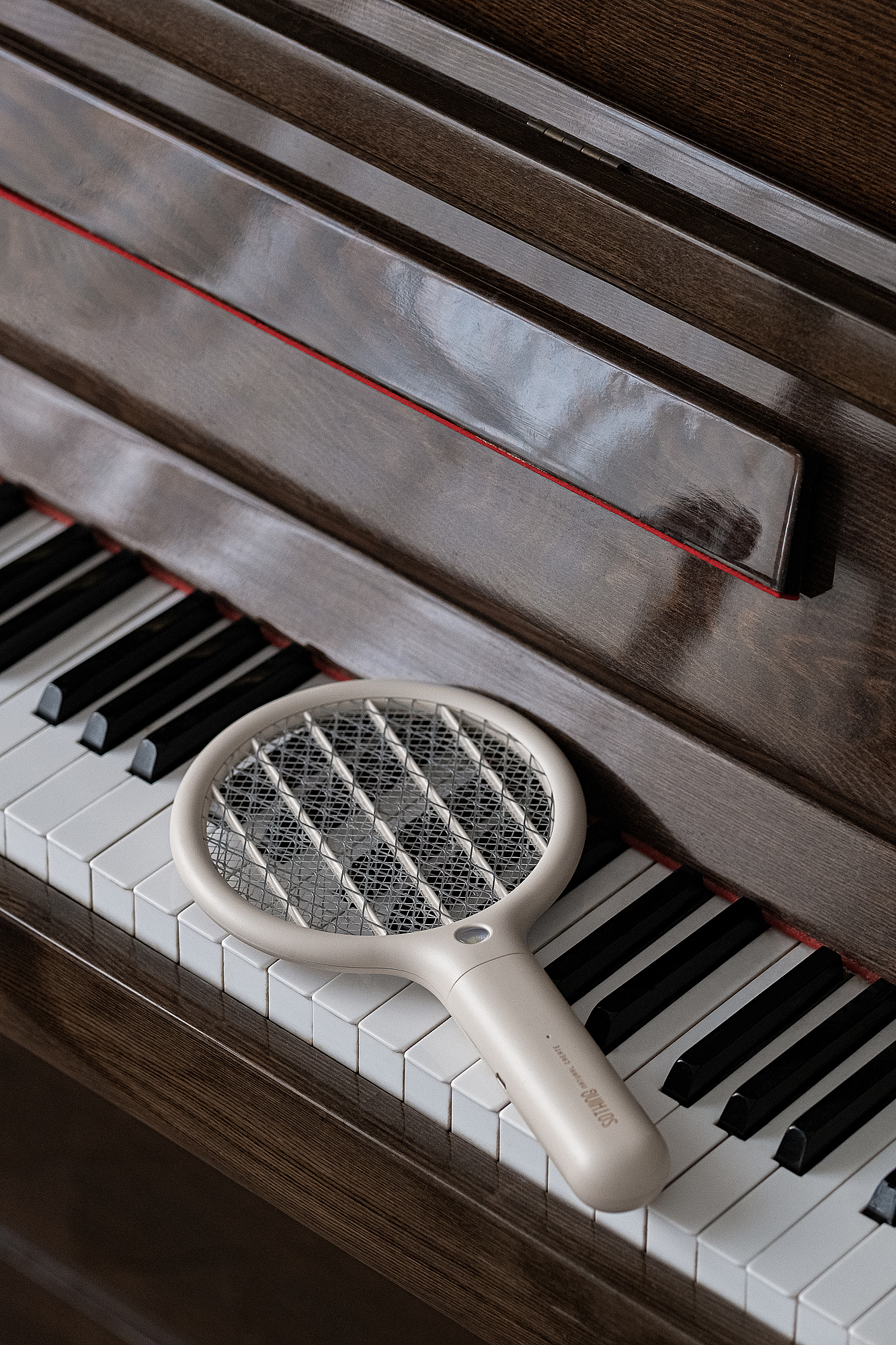 Object orientation，Electric mosquito racket，