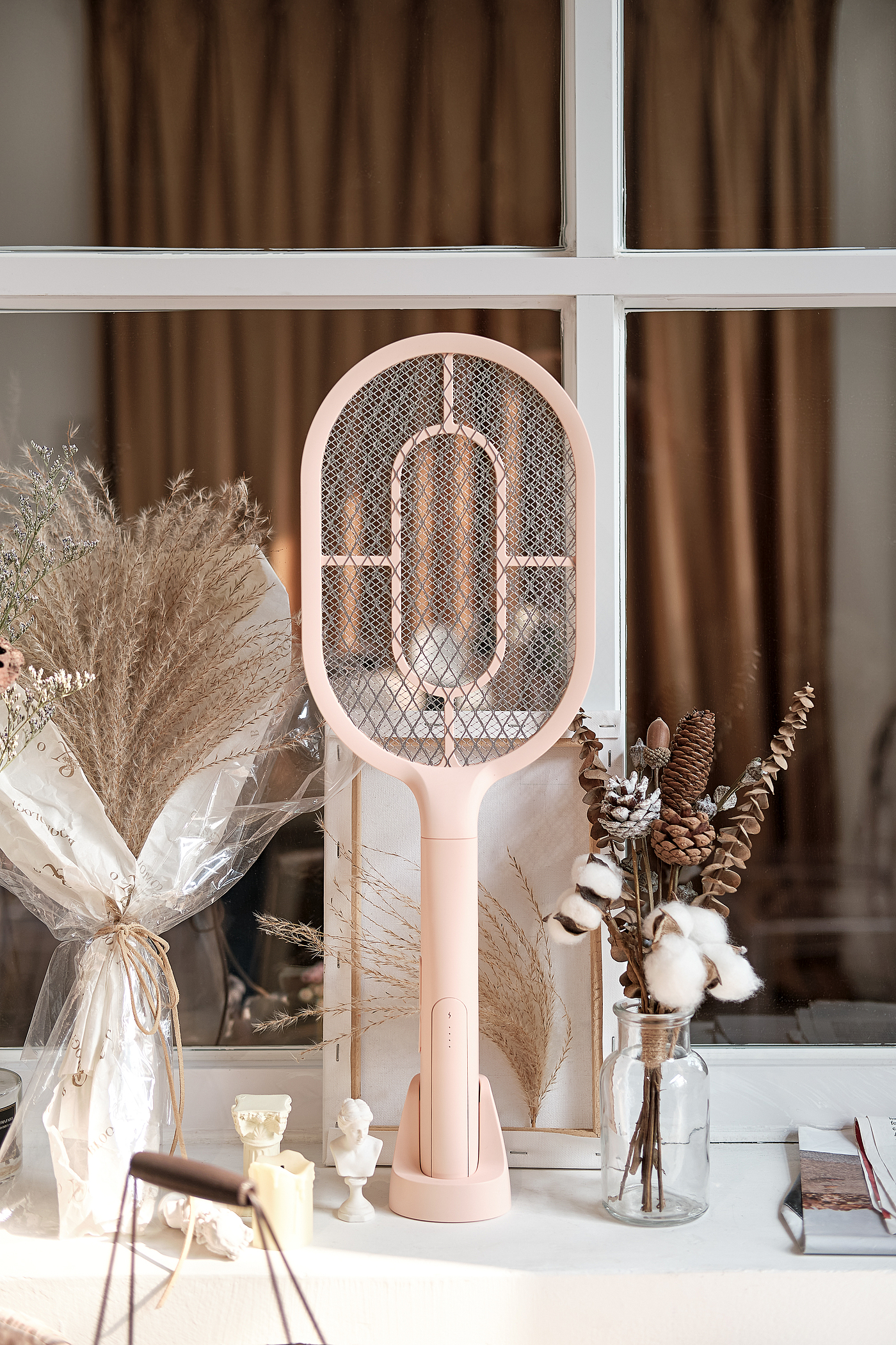 Electric mosquito racket，