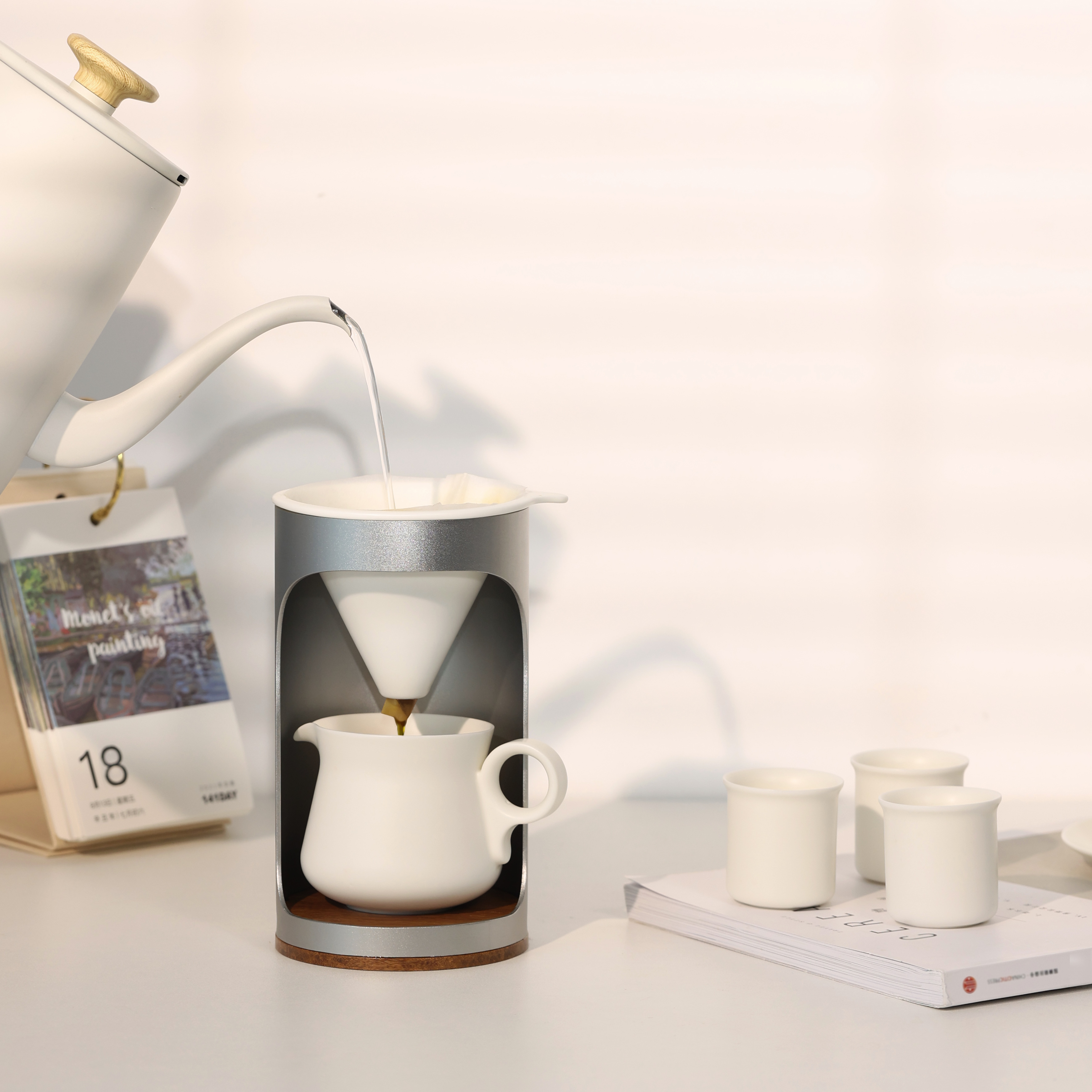 Coffee，Make coffee by hand，Filter rack，coffee service，Gift giving，Simplicity，