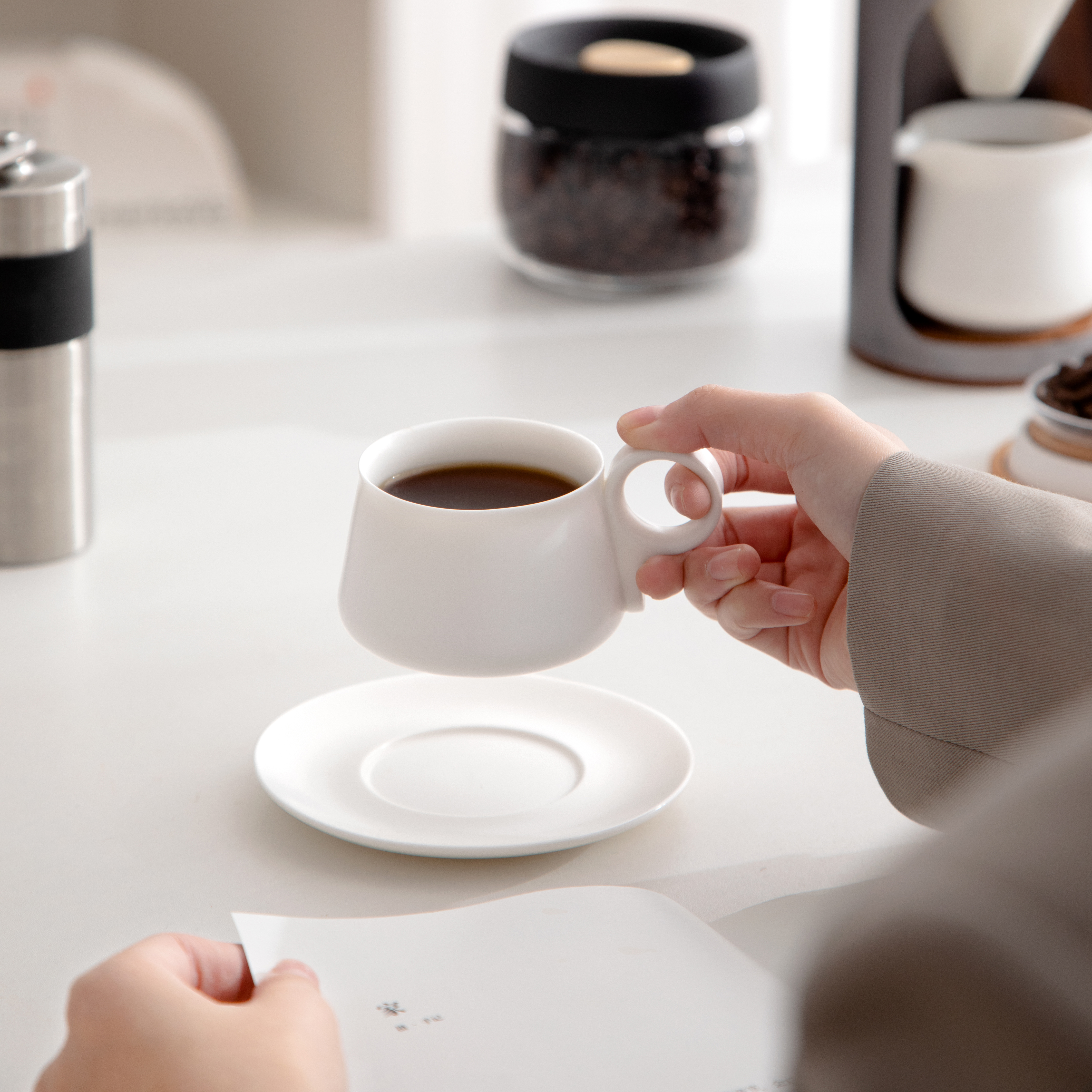 Coffee，Make coffee by hand，Filter rack，coffee service，Gift giving，Simplicity，