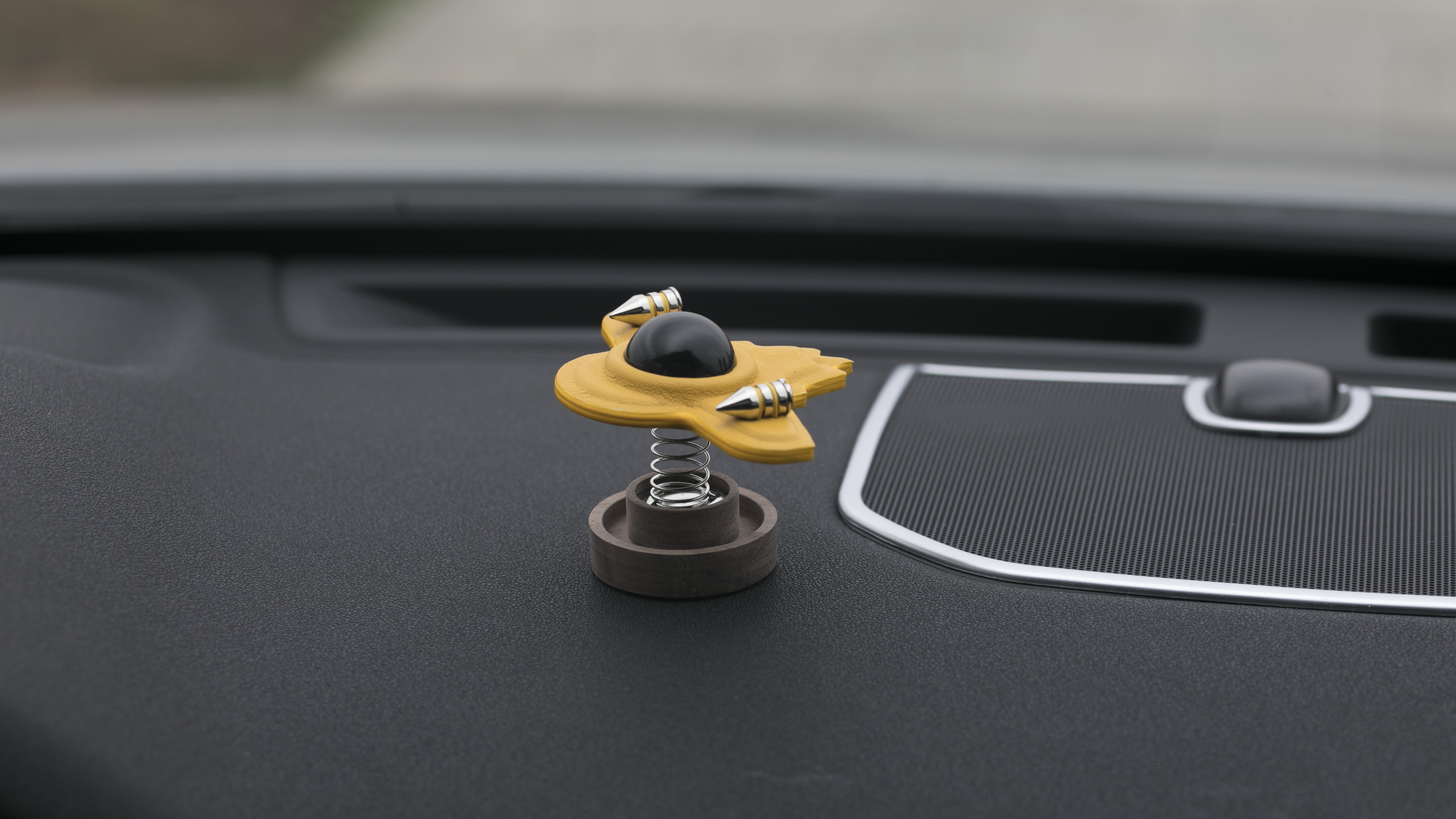 Leather goods，product design，vehicle，Aromatherapy，