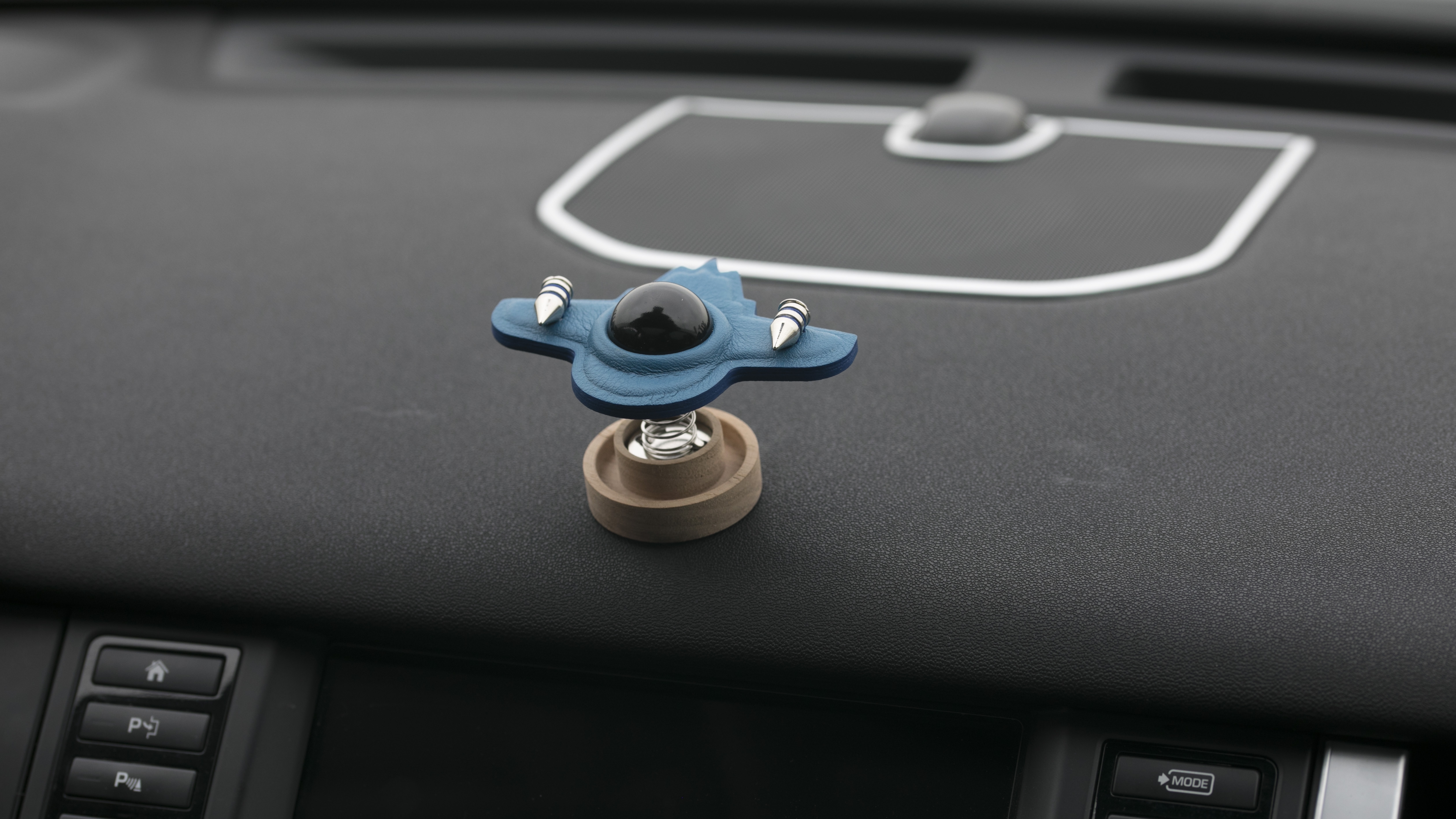 Leather goods，product design，vehicle，Aromatherapy，