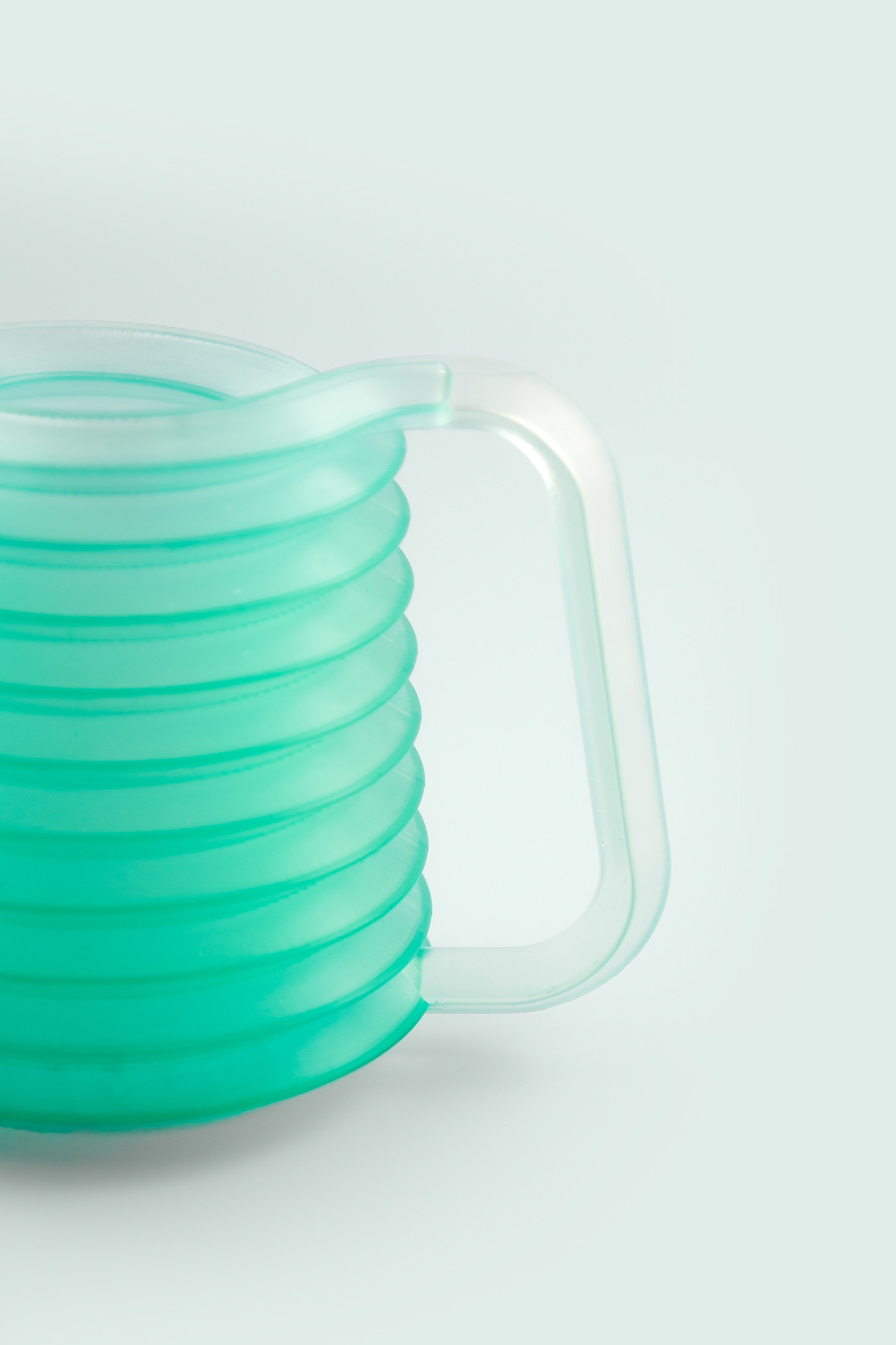 Watering can，Appearance design，environment protection，Simplicity，