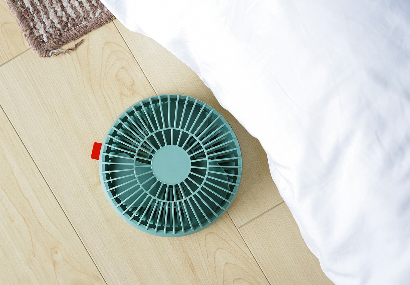 fold，Desktop fan，Simplicity，Storable，Portable，