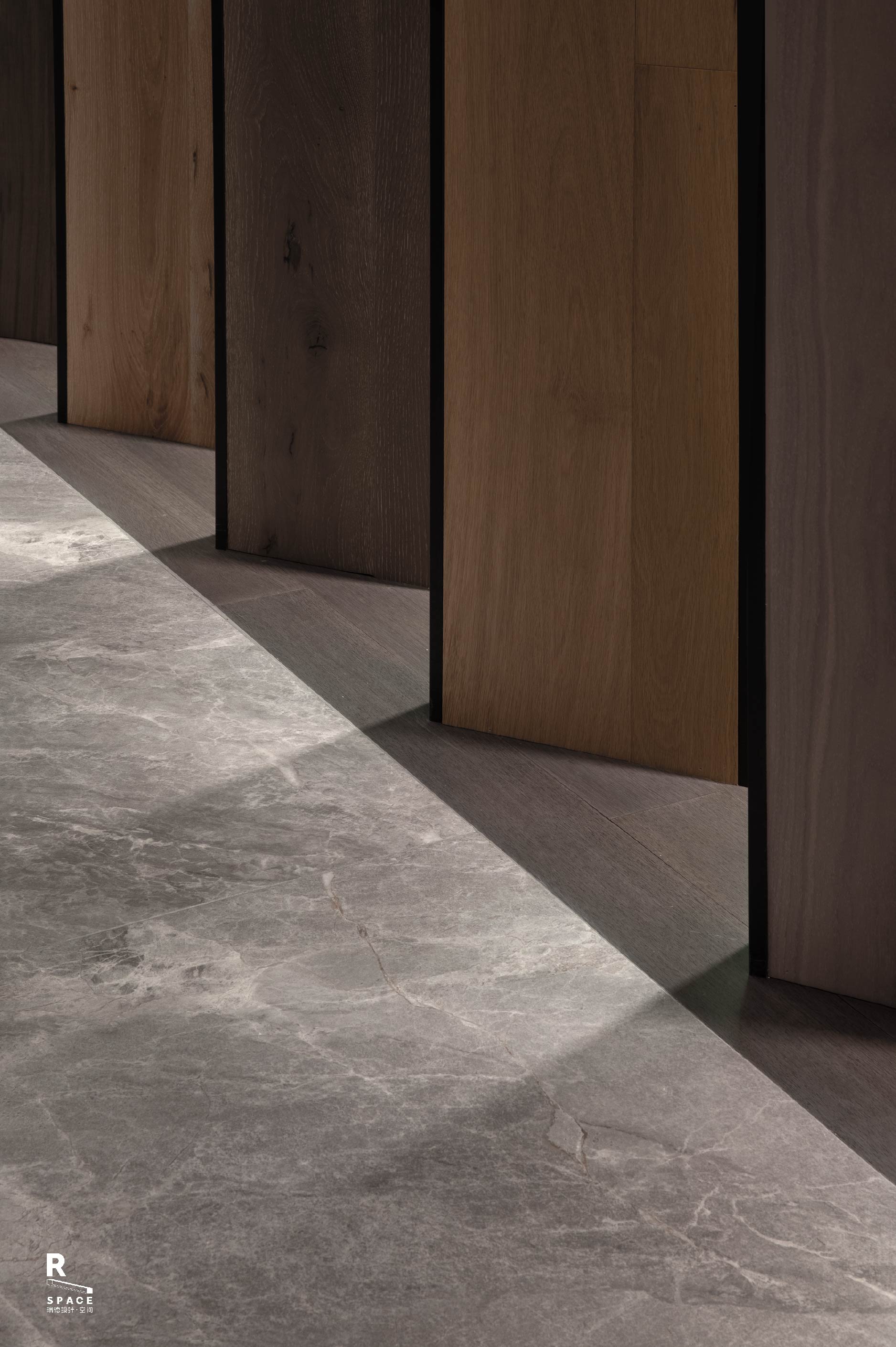 Red design，Jiusheng floor，Jiusheng，Life aesthetics，