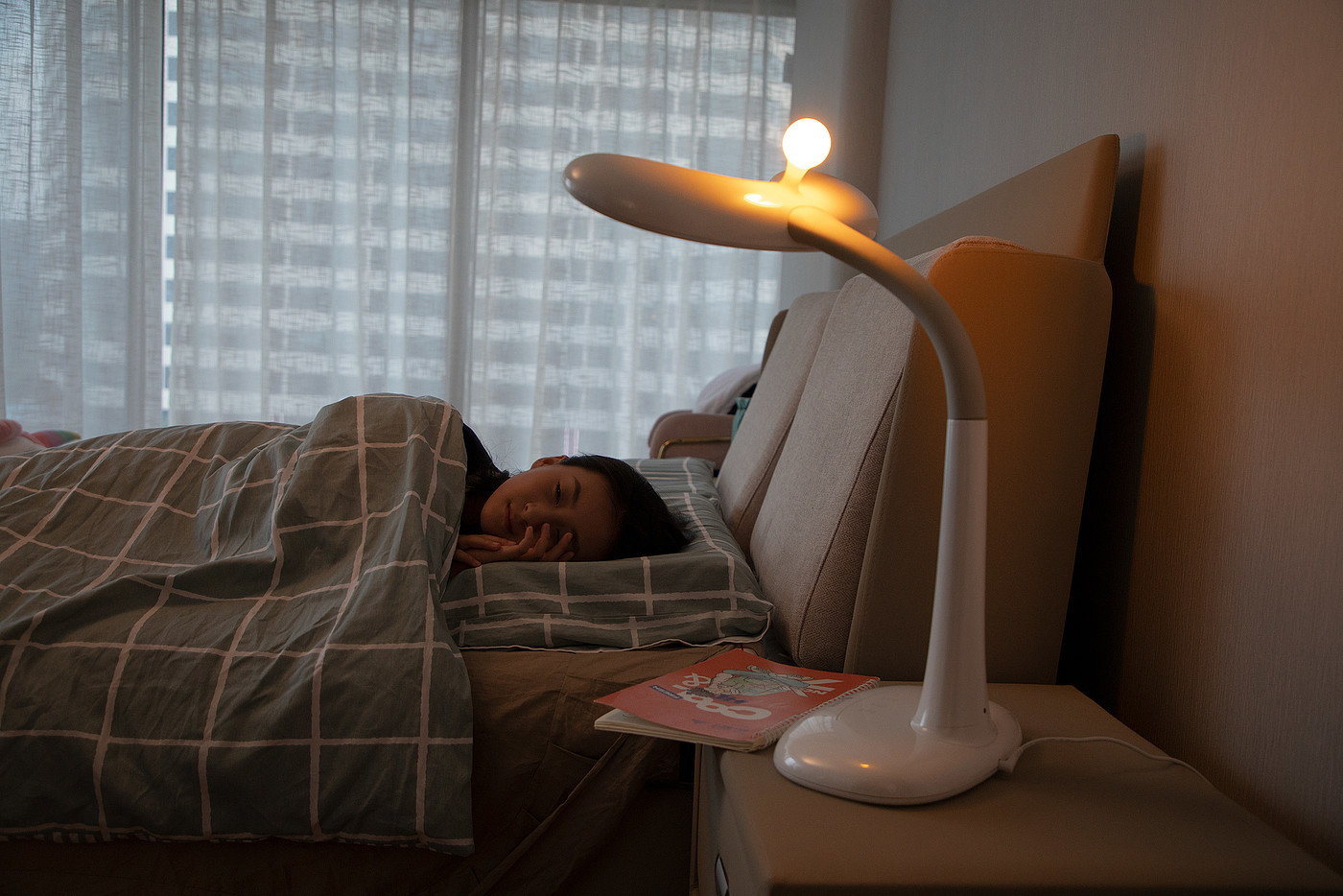 lamps and lanterns，industrial design，product design，Desk lamp，