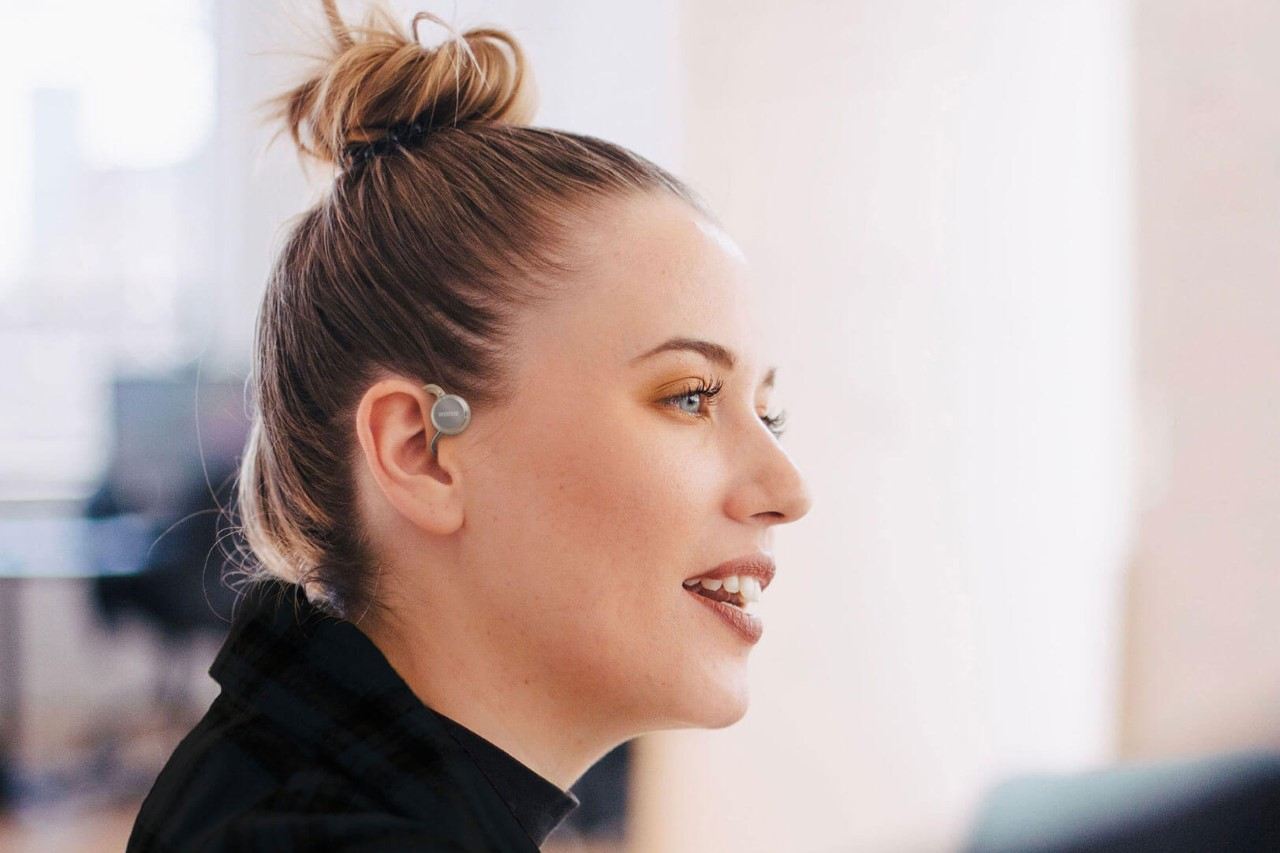 deaf-aid，Appearance design，product design，delicate，