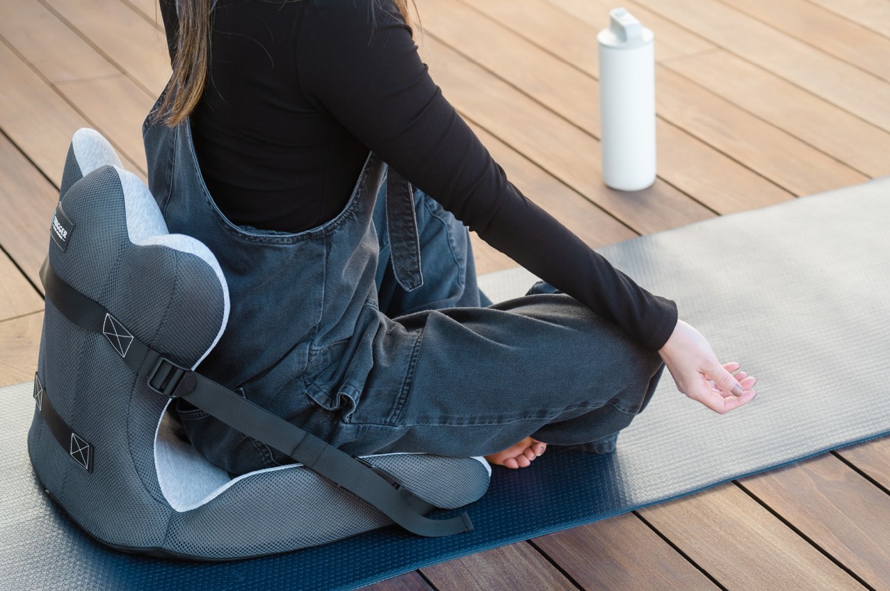 Cushion，Office Supplies，Office furniture ，originality，