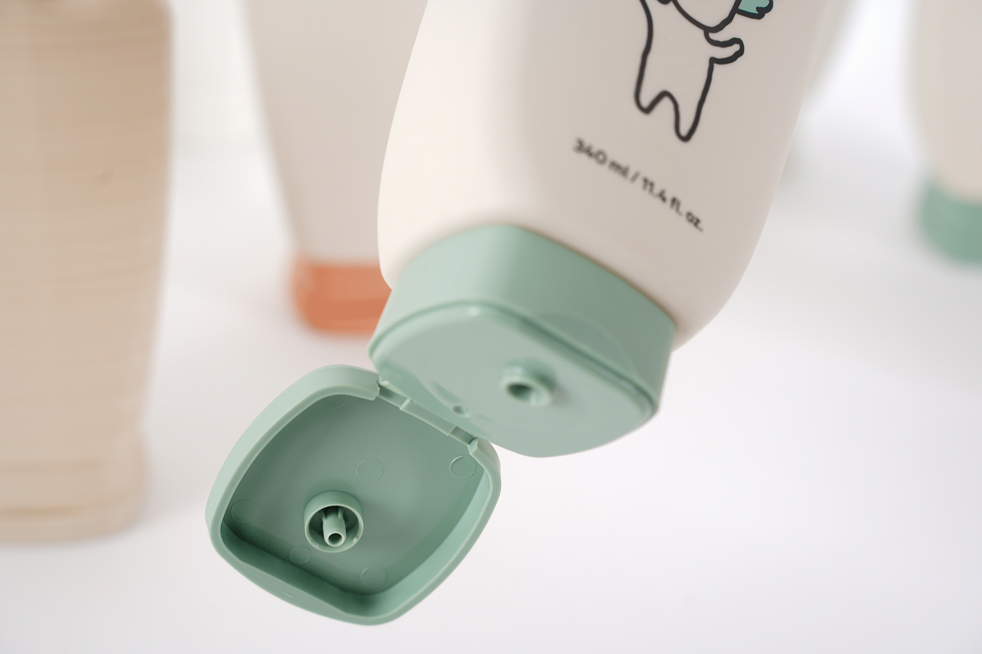 children，Face cream，product design，Appearance design，soft，