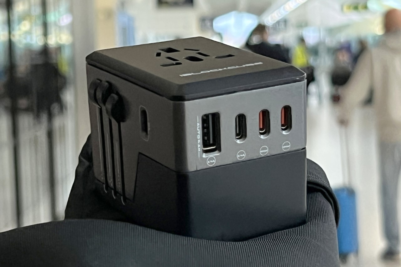 Charger，Swift，electronic product，Electronic accessories，