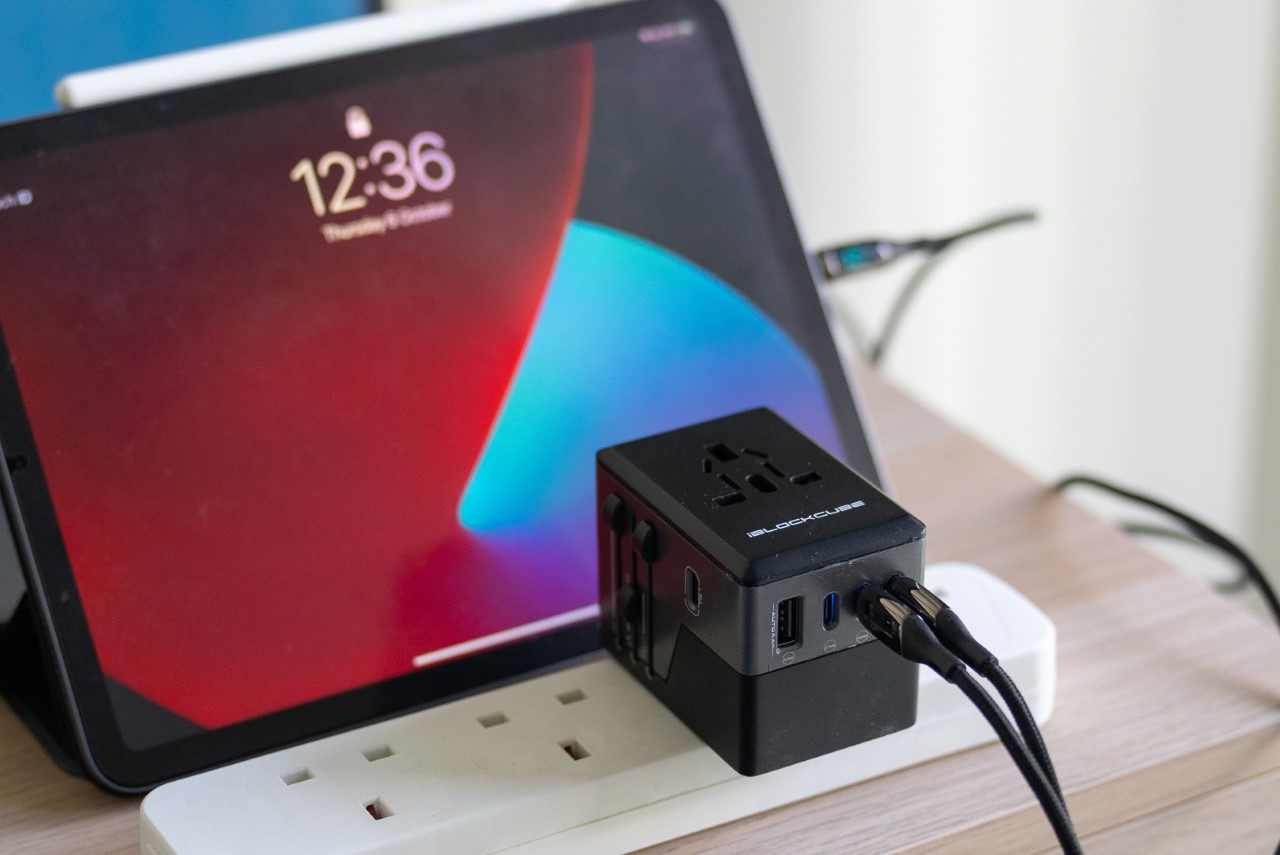 Charger，Swift，electronic product，Electronic accessories，