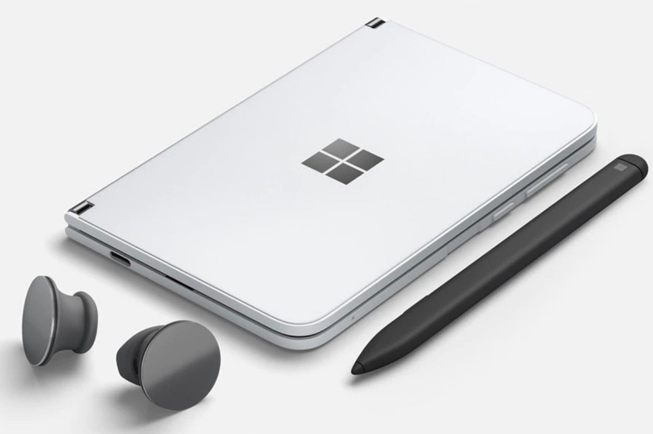 mobile phone，Folding mobile phone，industrial design，product design，Microsoft，Surface Duo，