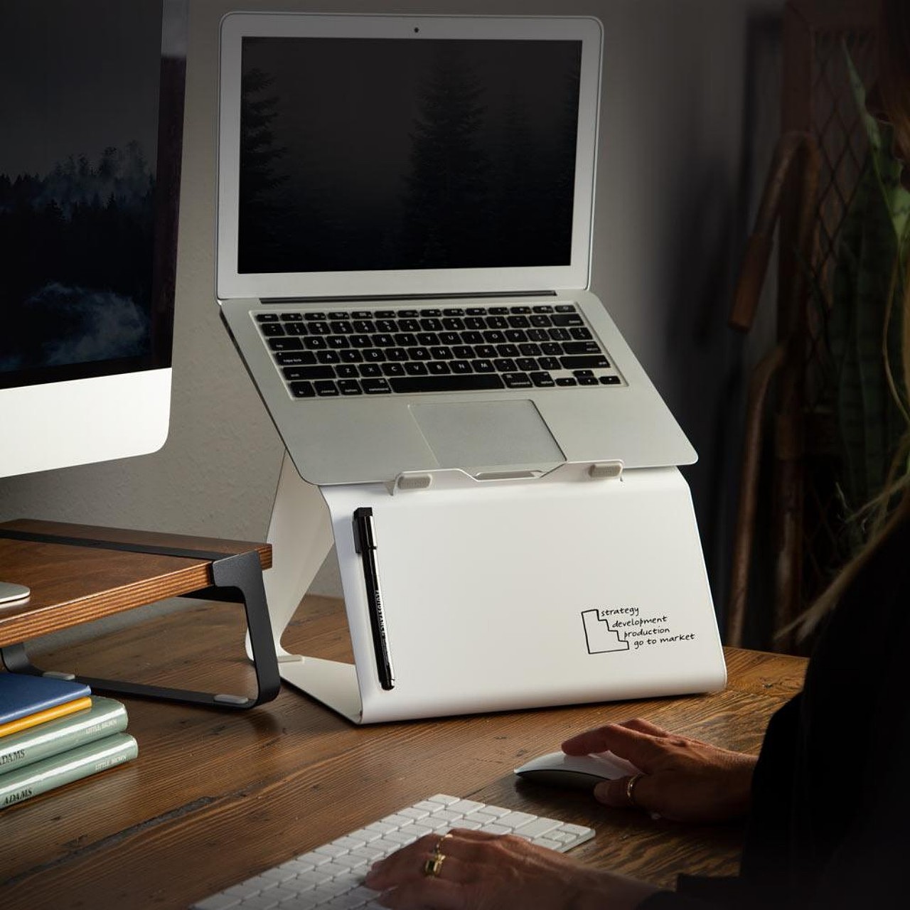 Computer stand，Notebook computer，product design，Bracket，industrial design，