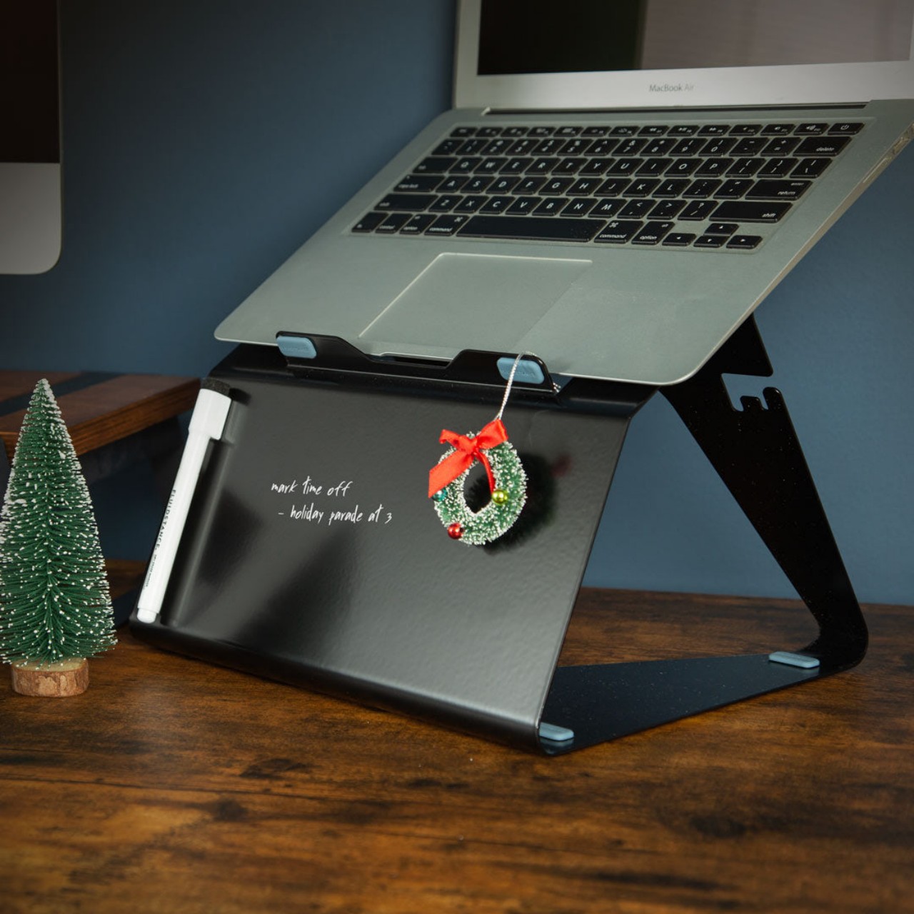 Computer stand，Notebook computer，product design，Bracket，industrial design，