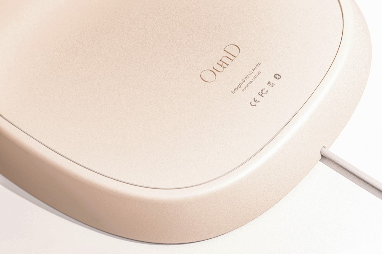 chair，Appearance design，delicate，speaker，