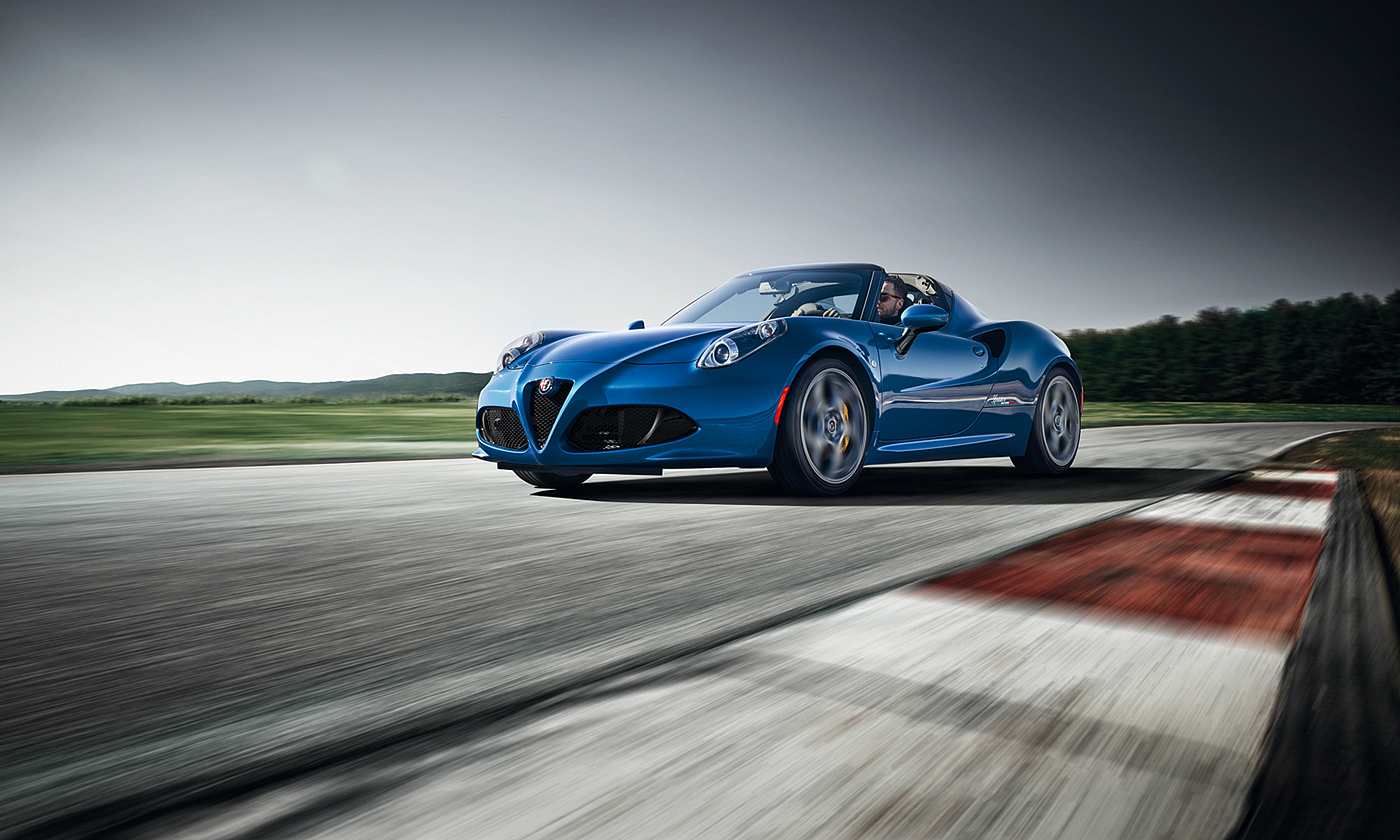 Alfa Romeo，自动化设计，产品设计，跑车，
