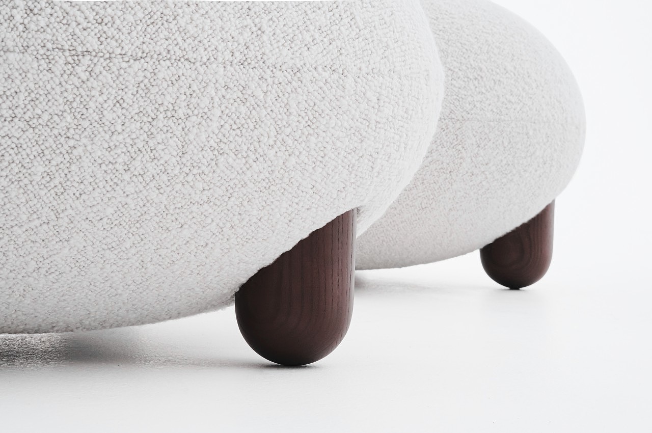 Flock，furniture design ，Warm and comfortable，Ergonomics，