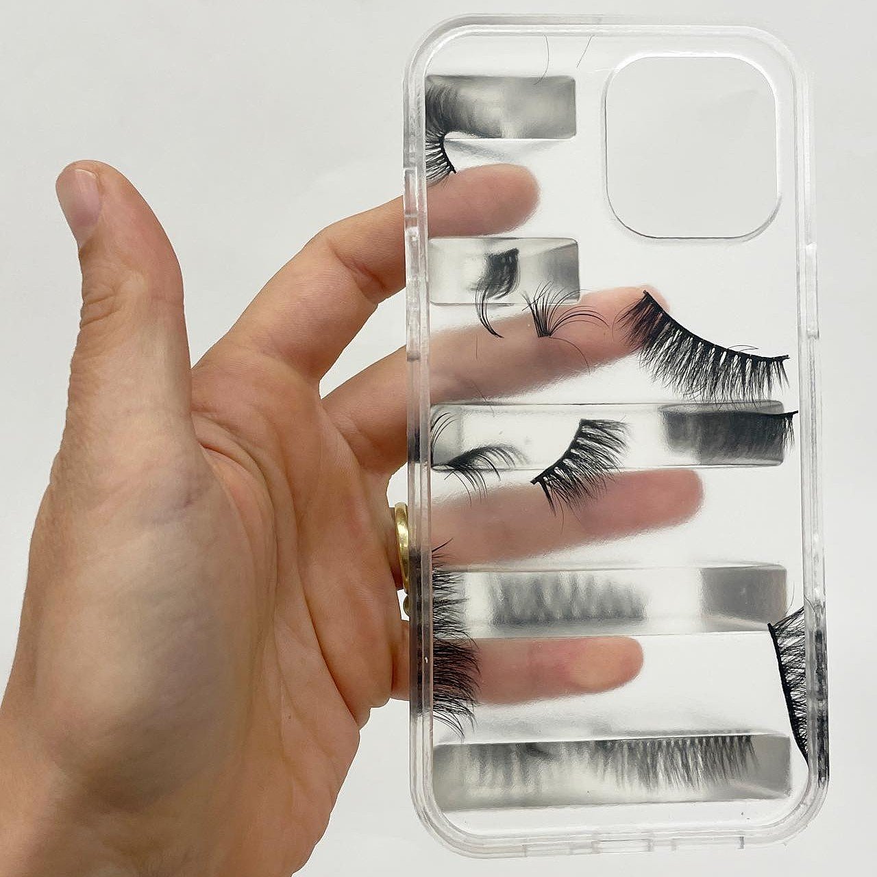 Bailey Hikawa，product design，IPHONE phone case，architectural art，usability，Geta，