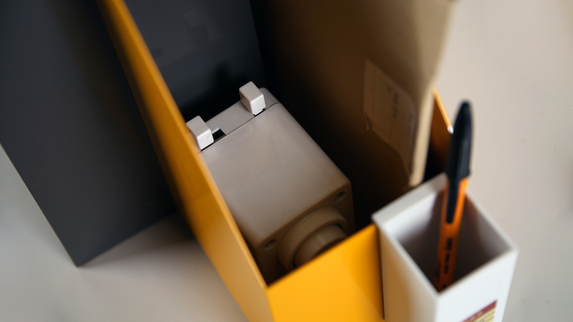 CHANGGEUN LEE，Garosero，File Shelf，product design，