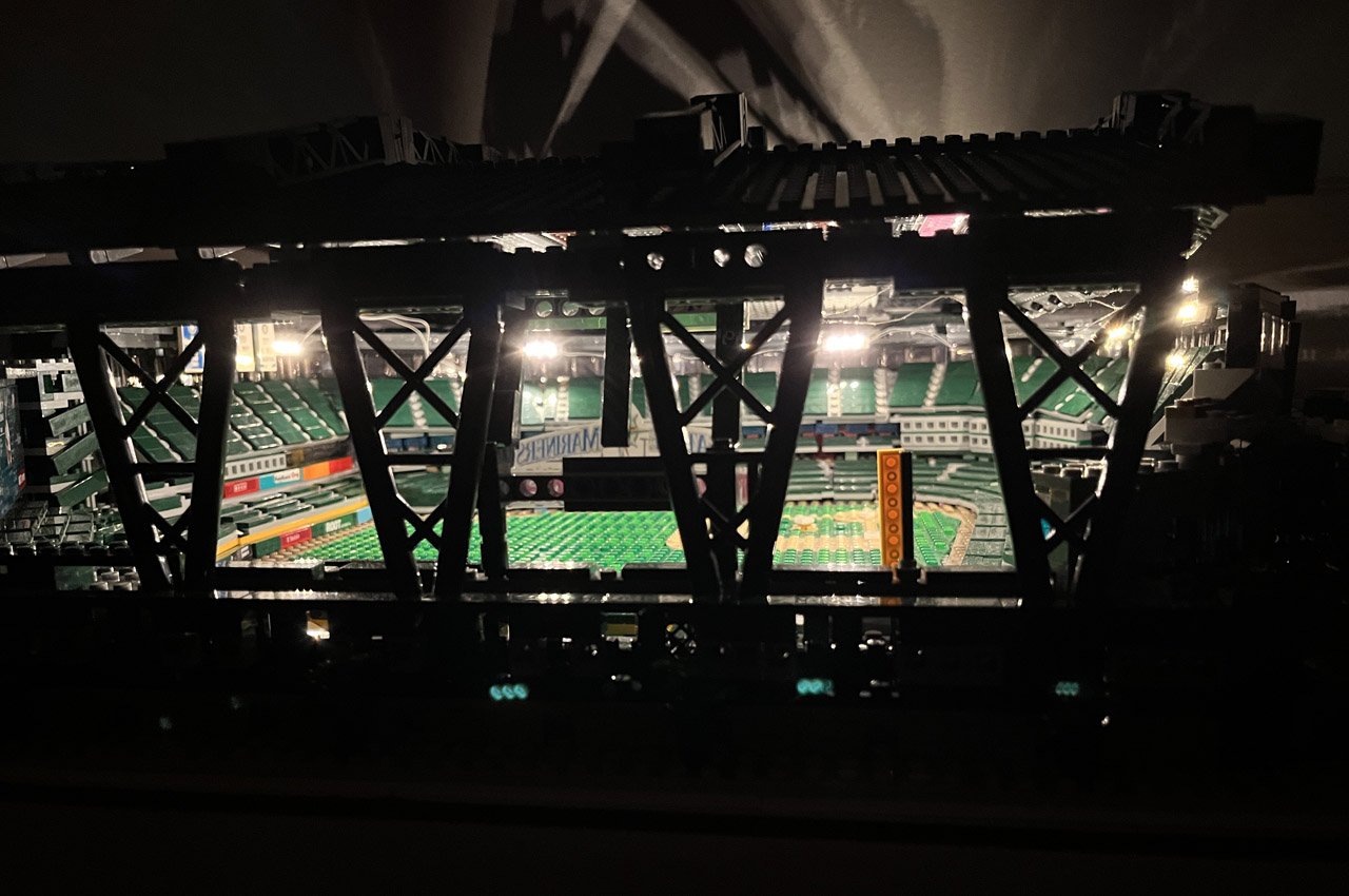 Shane Deegan，Lego，T-MOBILE Park Stadium，Lego model，