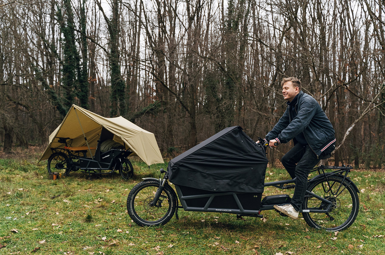 Electric bicycle，sleep，camping，