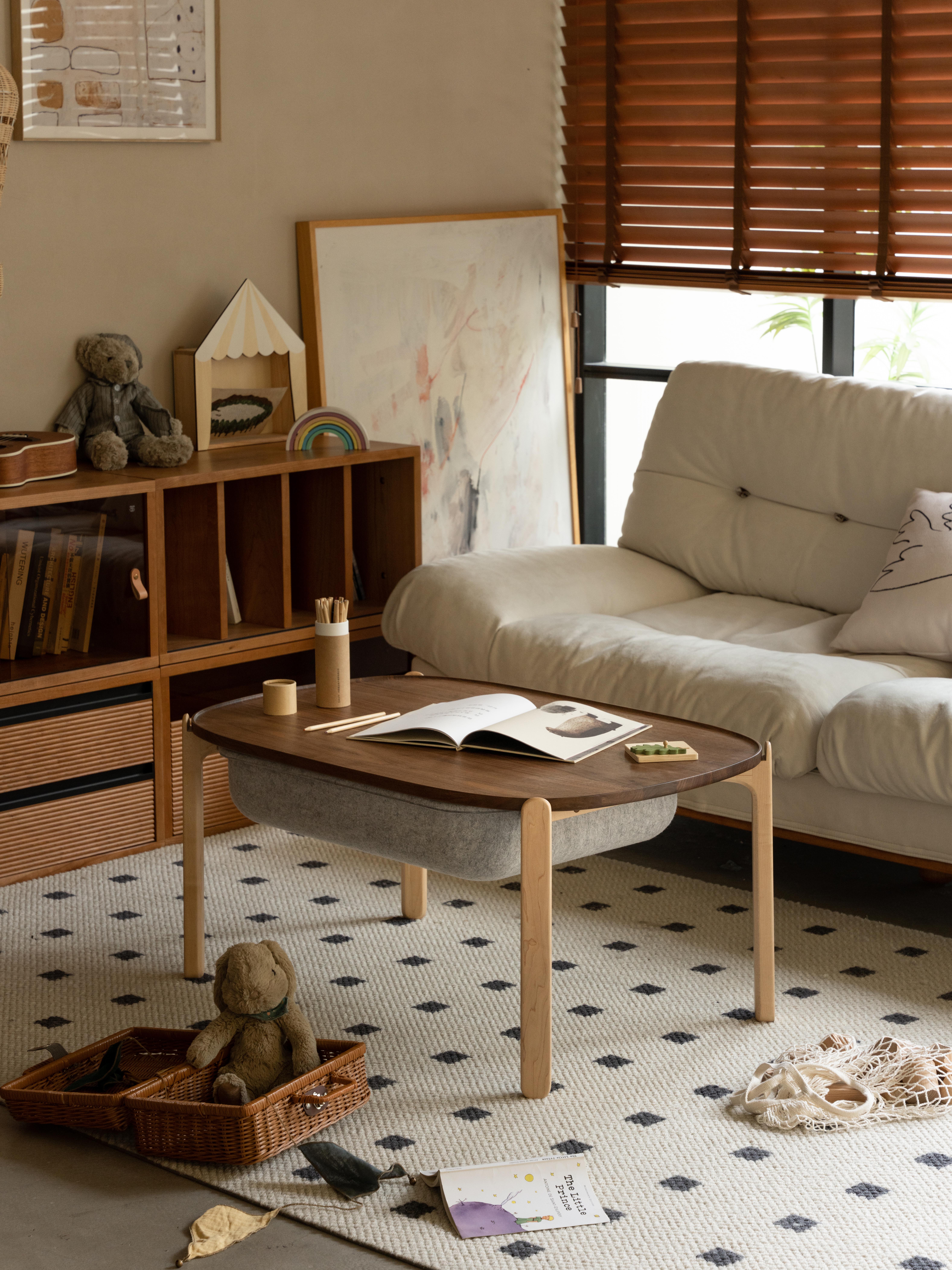 Children's furniture，Solid wood furniture，Original design，furniture design ，Children's table，stool，