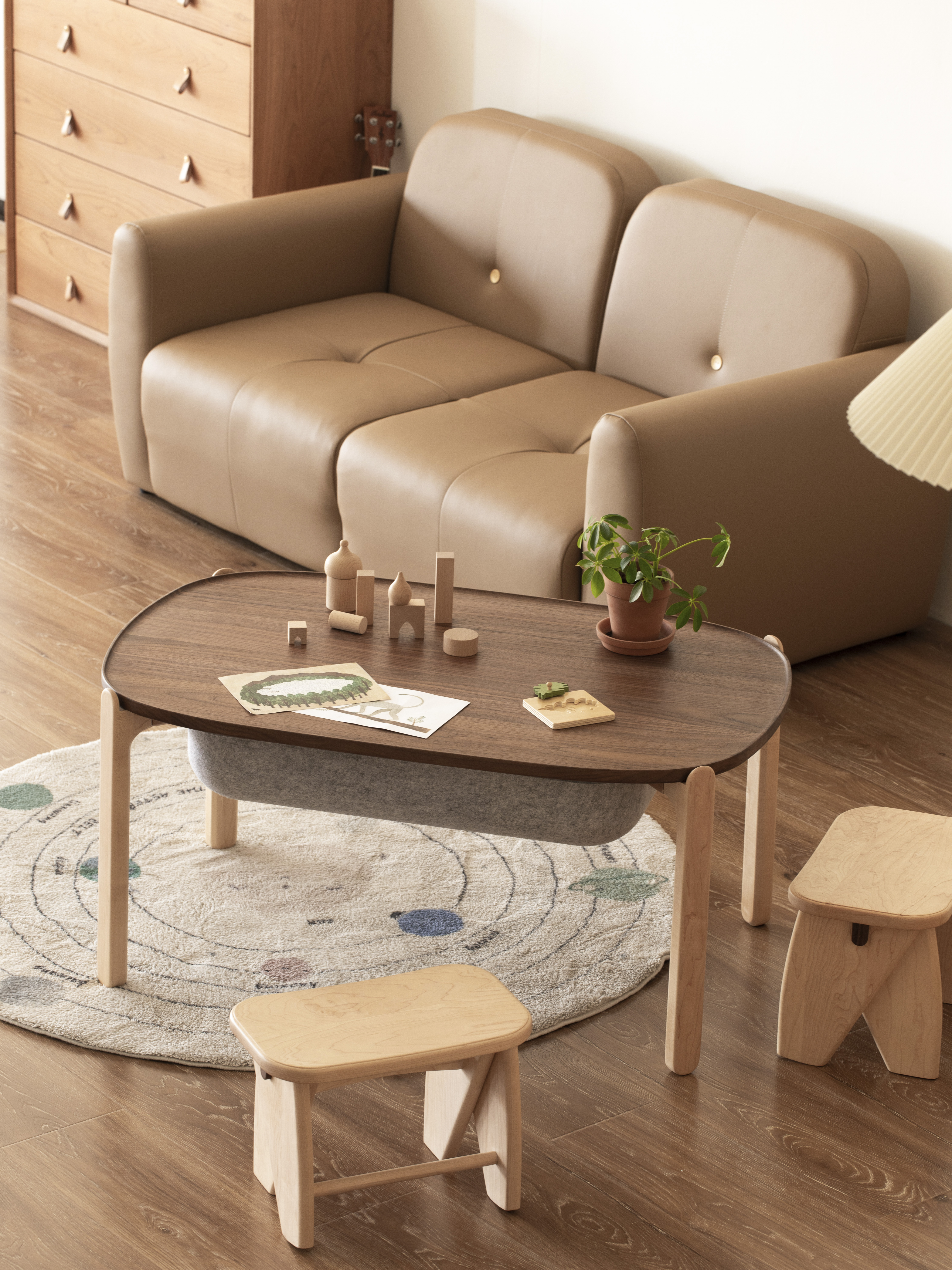 Children's furniture，Solid wood furniture，Original design，furniture design ，Children's table，stool，