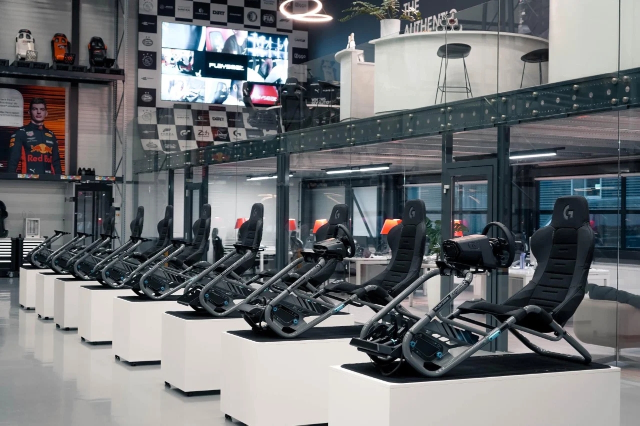 Logitech，game，chair，