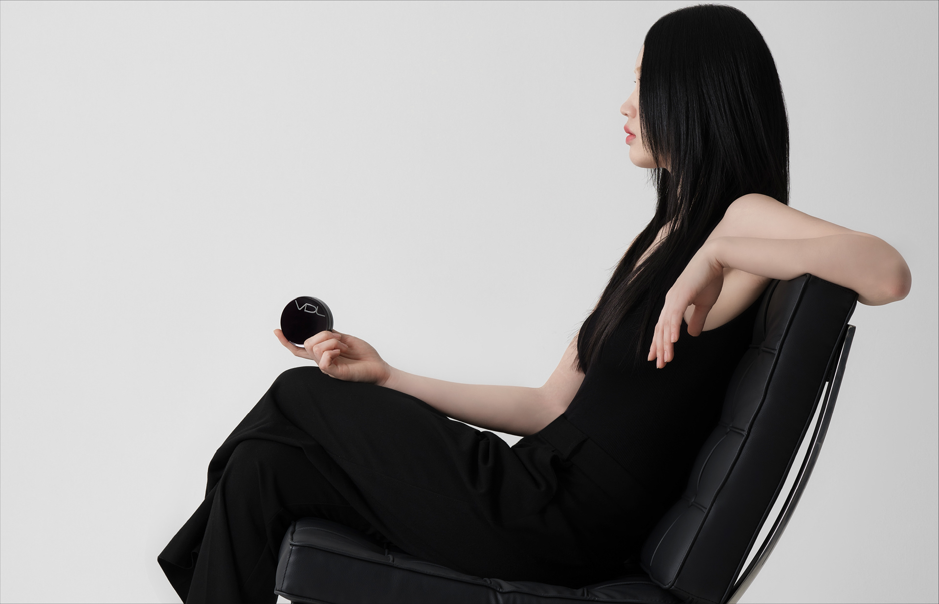 VDL liquid foundation，container，air cushion，