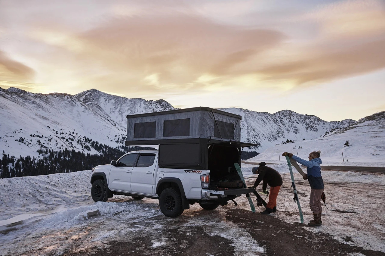 Campervan，outdoors，explore，