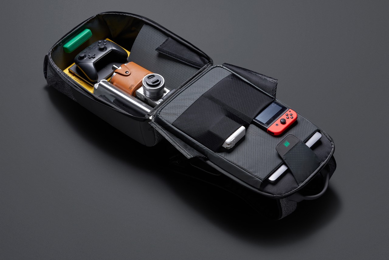 CORIN，knapsack，Outdoor equipment，a bag，