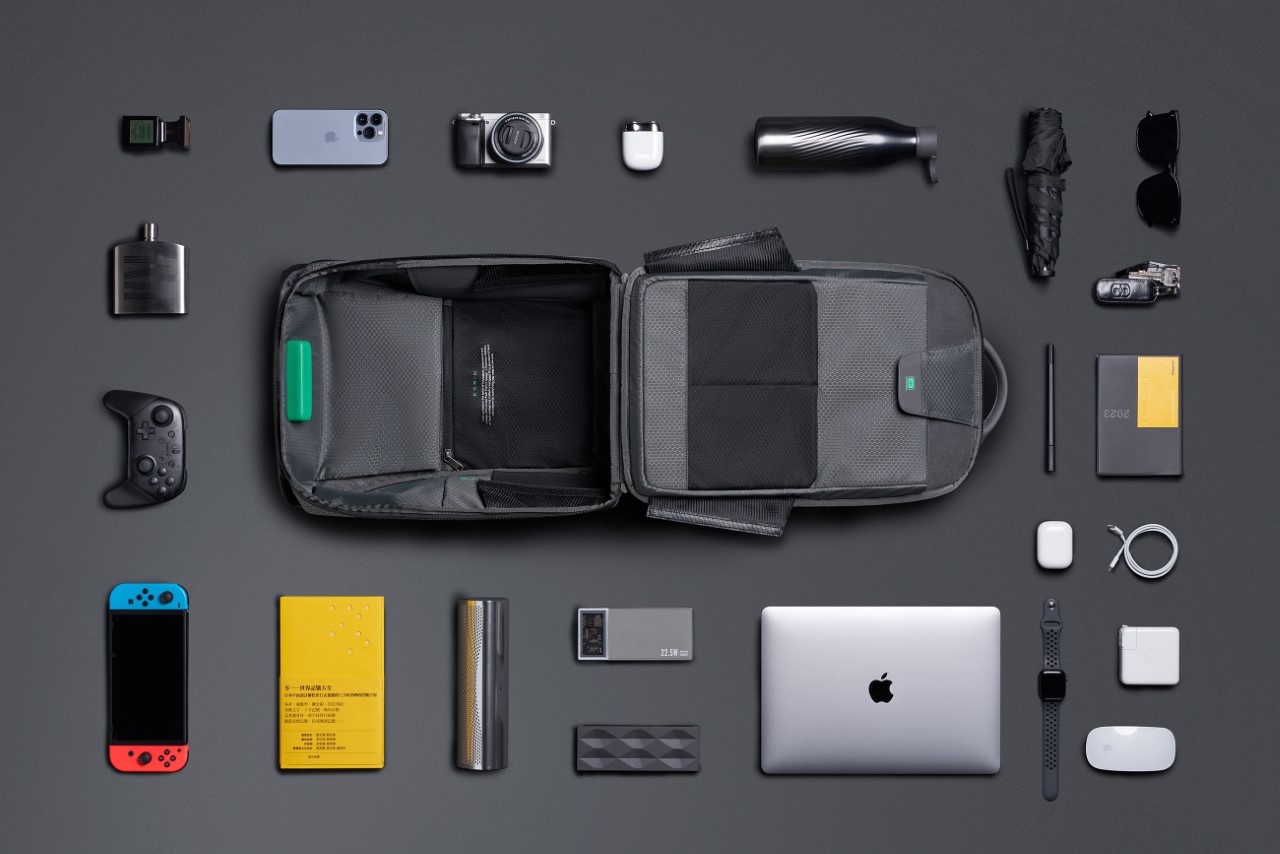 CORIN，knapsack，Outdoor equipment，a bag，