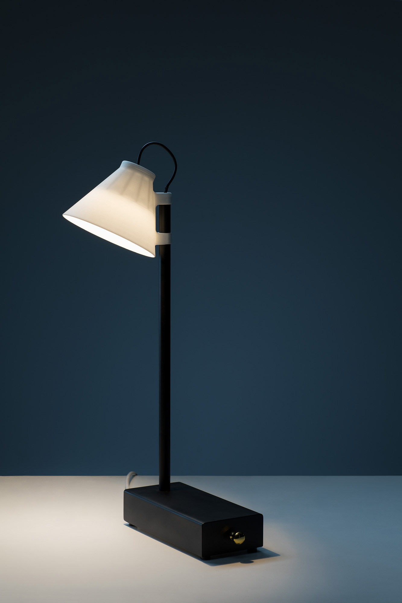 Offline Lamp，Desk lamp，industrial design，product design，