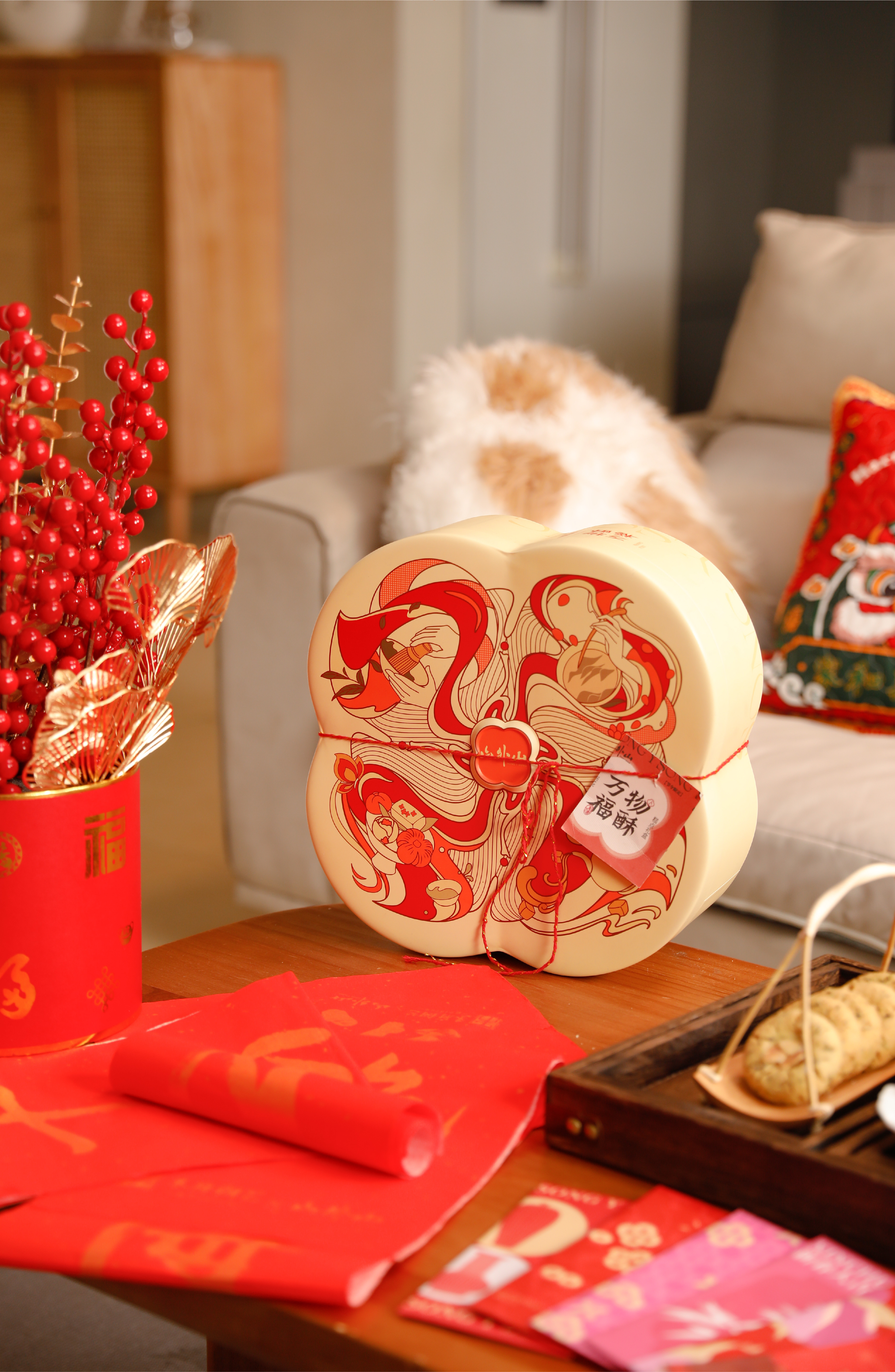 Mountain outside the mountain，Red design，product design，Gift box，brand，