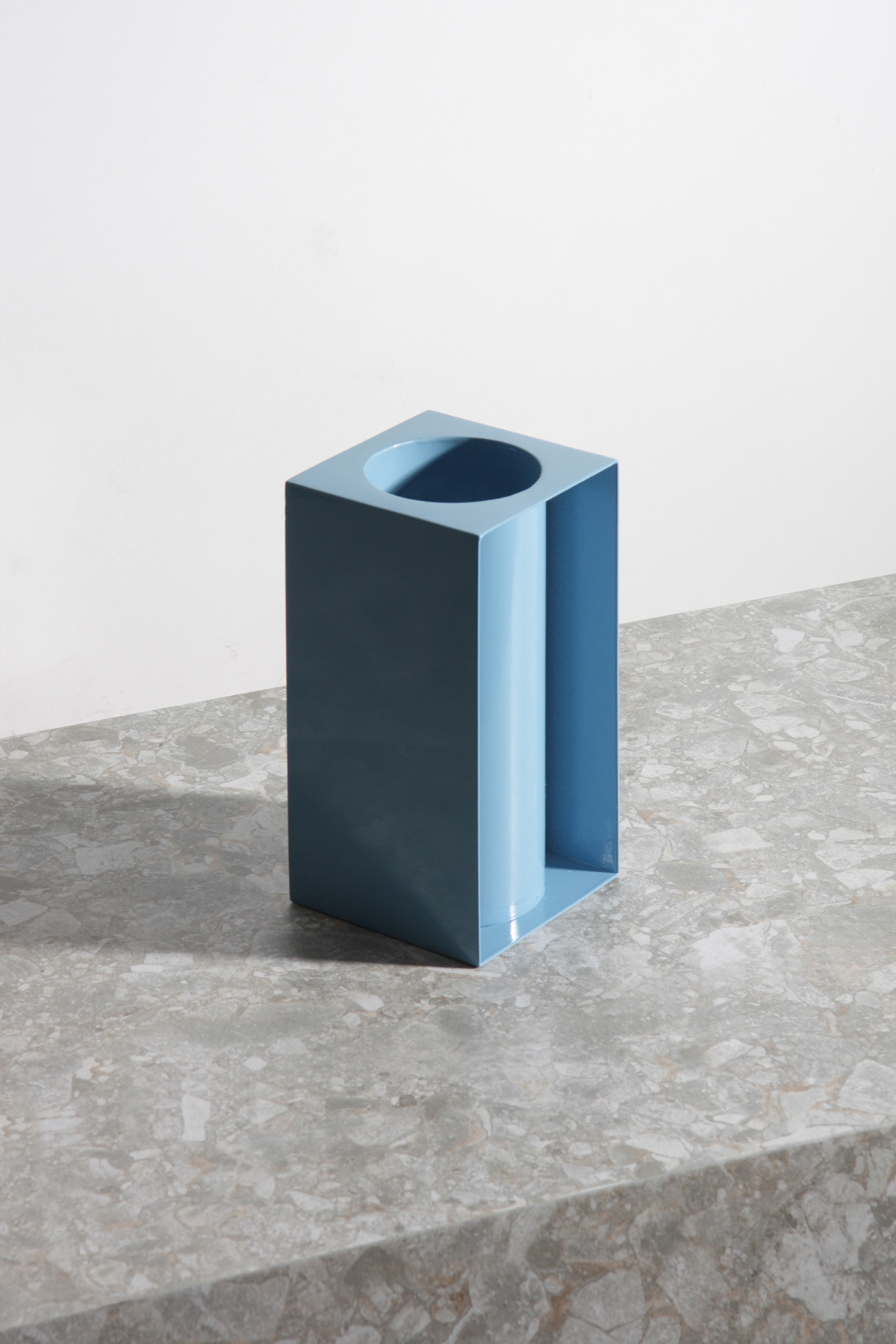 Desktop supplies，Receive，Flowerpot，product design，multi-function，