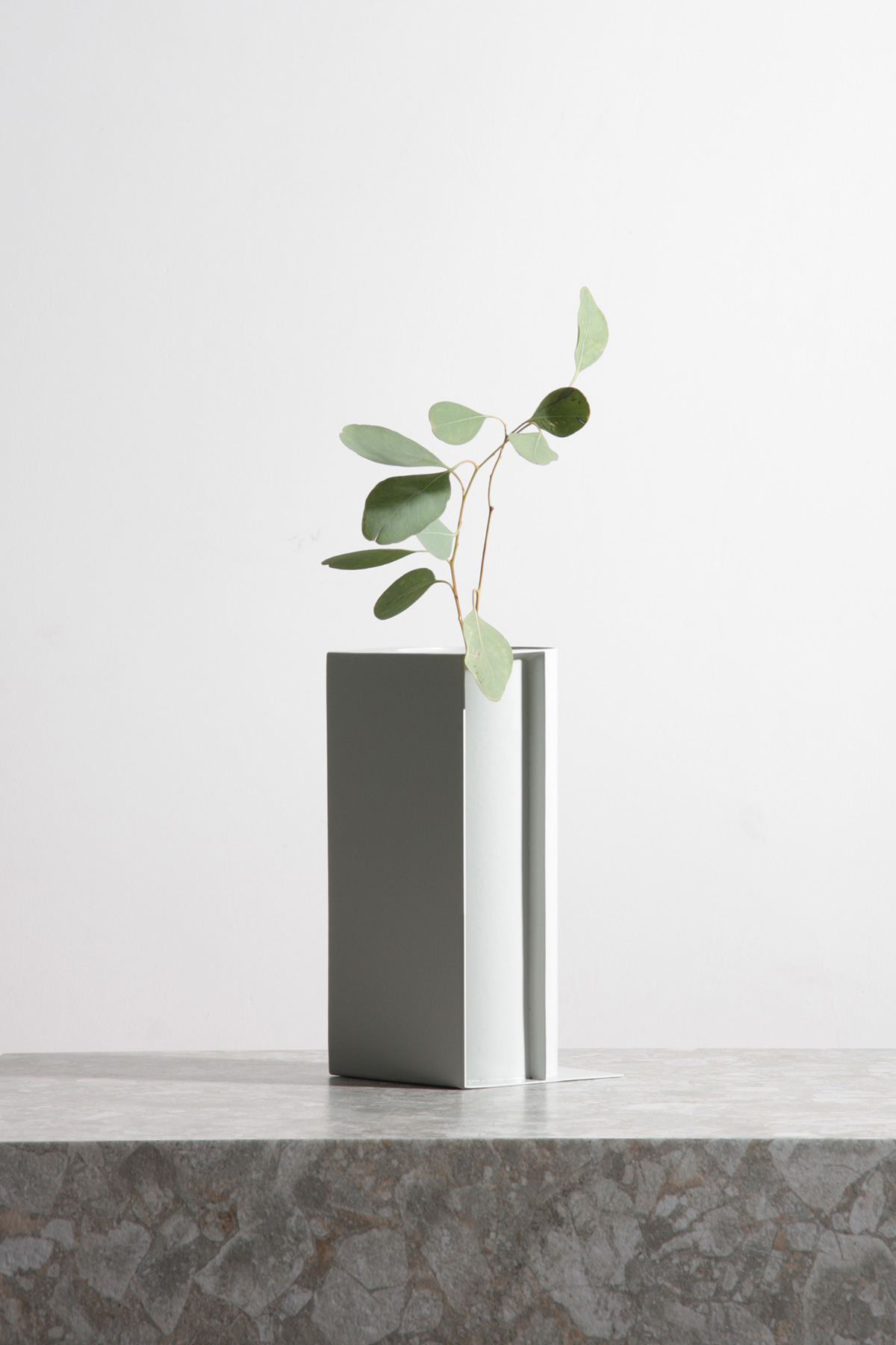 Desktop supplies，Receive，Flowerpot，product design，multi-function，