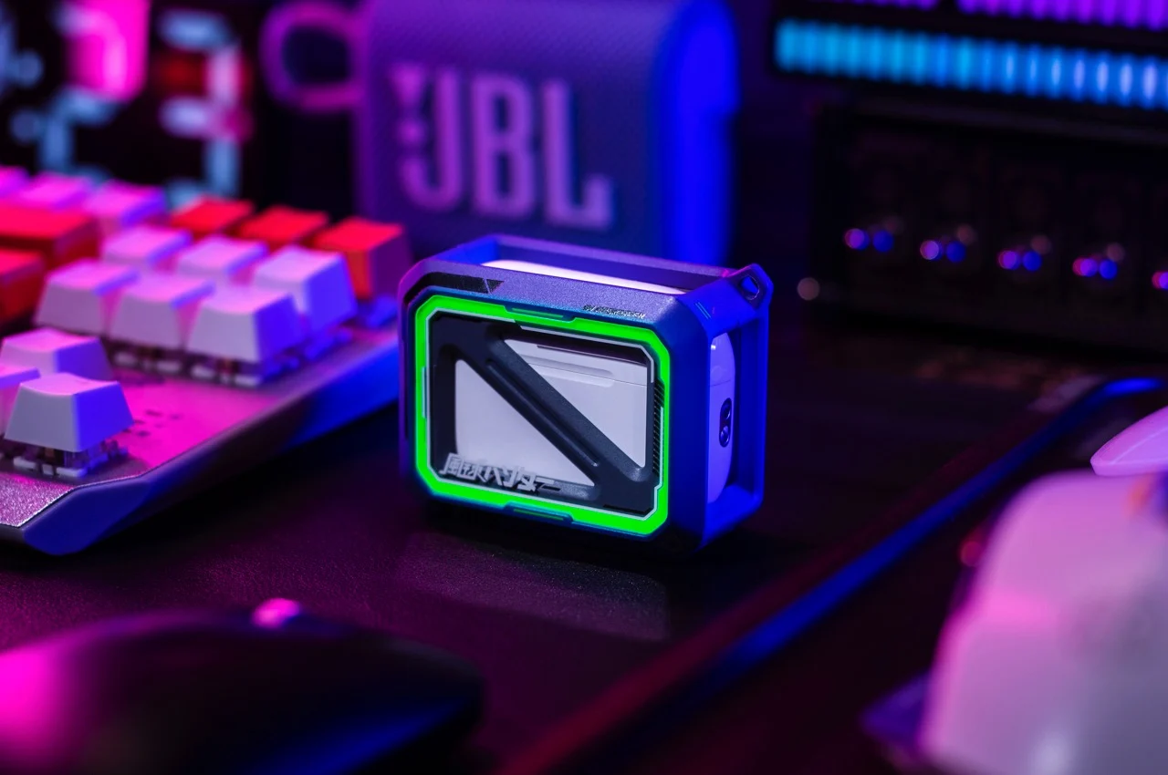 Airpods Pro，Cyberpunk，Earphone protective cover，Appearance design，delicate，