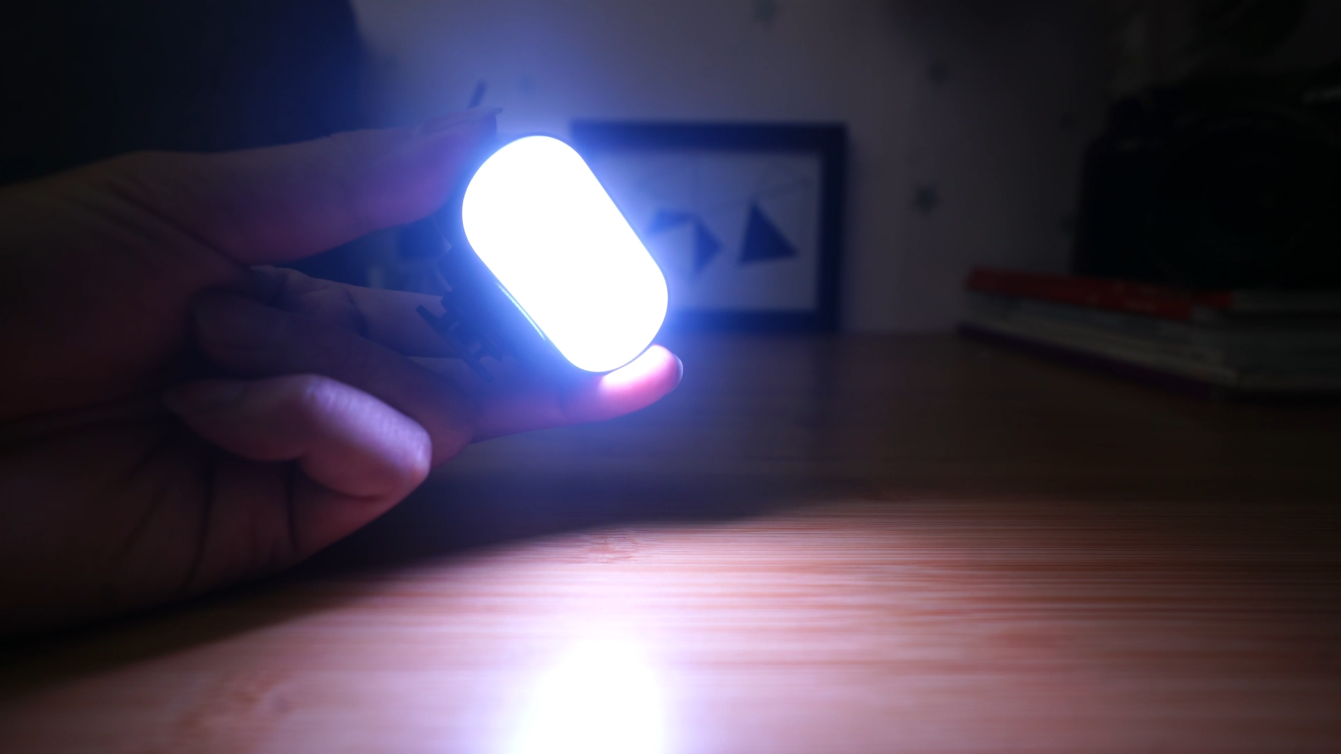 Micro single camera shooting，Product video，Real shooting，originality，Live fill light，Compact and portable，boss，Daily workers.，