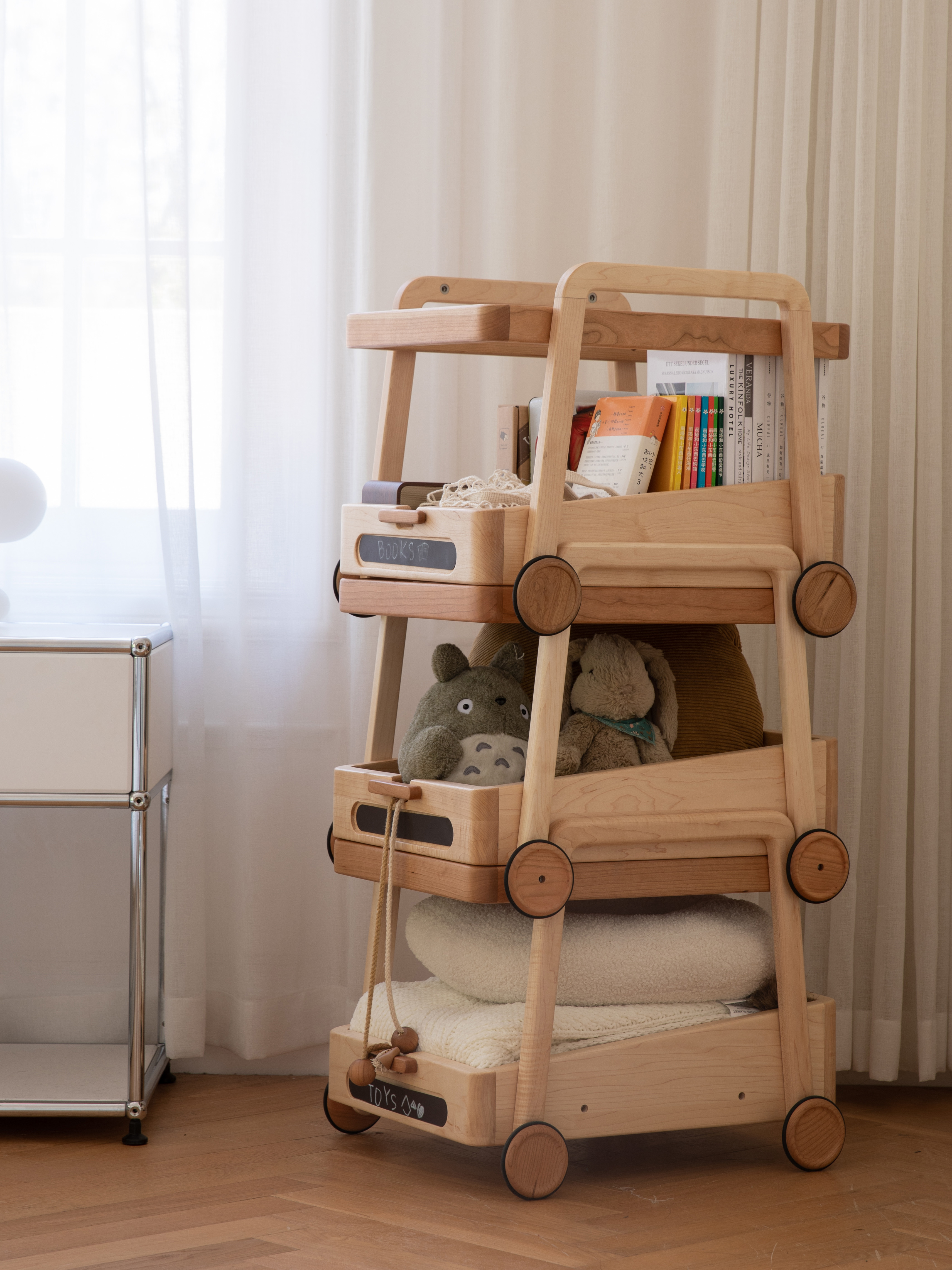 Children's furniture，Solid wood furniture，Original design，furniture design ，Trolley，Storage rack，bookshelf，Toy rack，