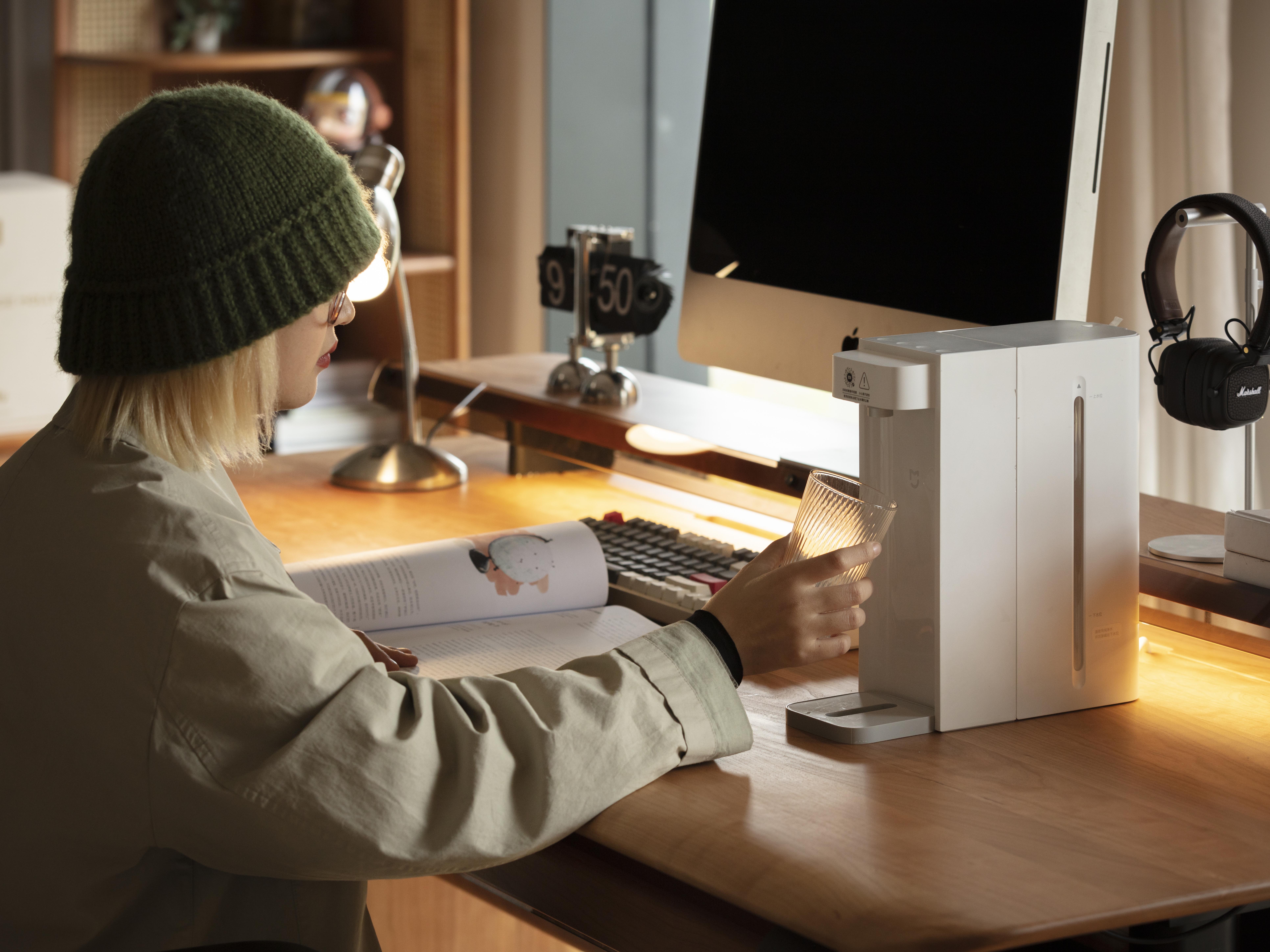 furniture design ，Solid wood furniture，Original design，desk，Desk design，