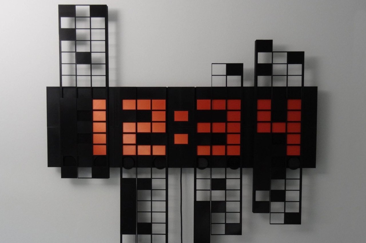 Clock，pixelated clock，Retro，TIME SLIDER，