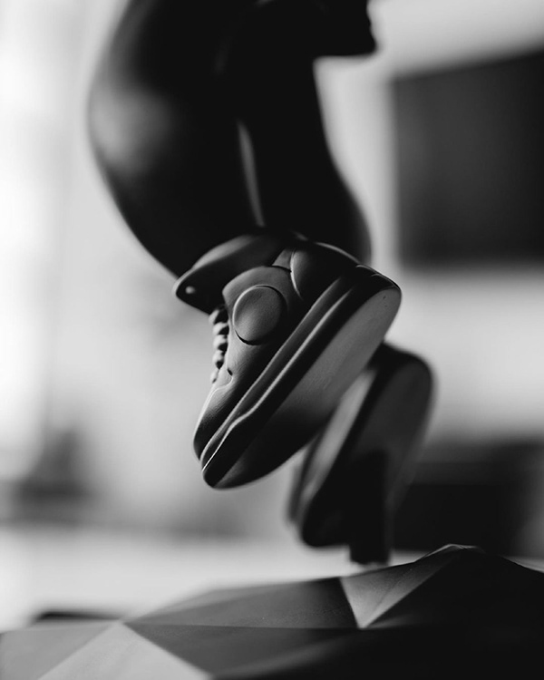 Garage Kit，astronaut，Appearance design，delicate，IP hand office，