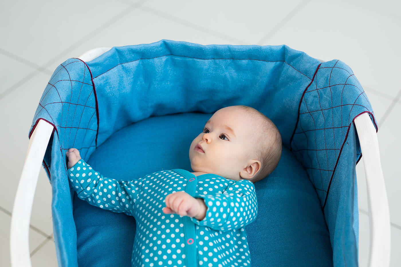 cradle，baby，blue，