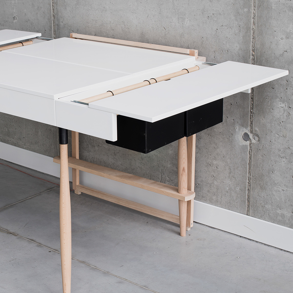 to work in an office，furniture，product design，industrial design，